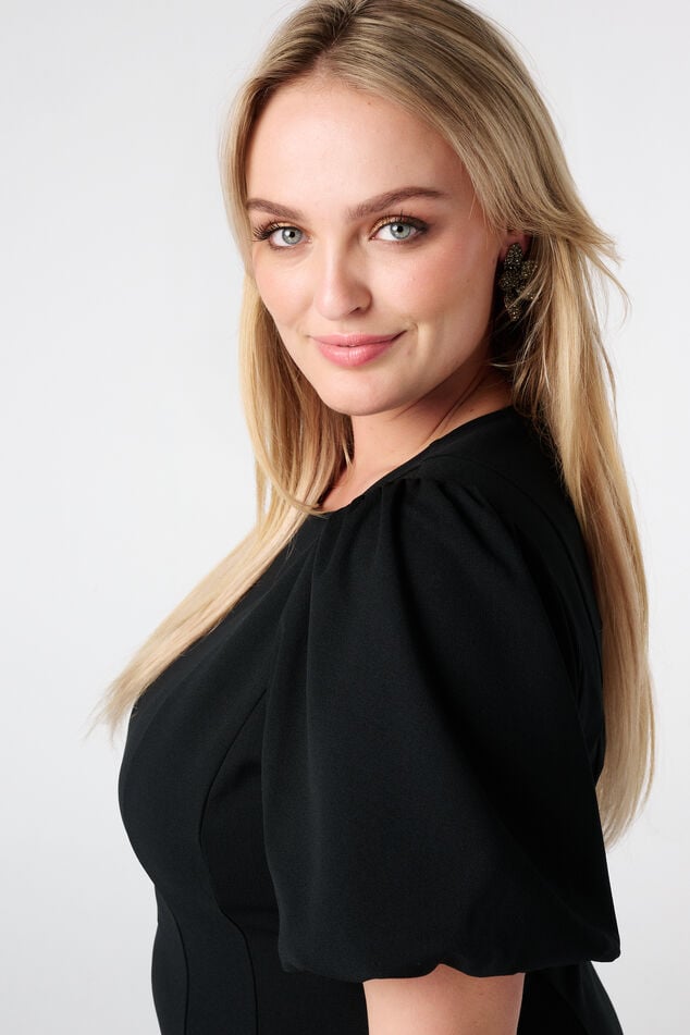 Jurk met deelnaden image number 4