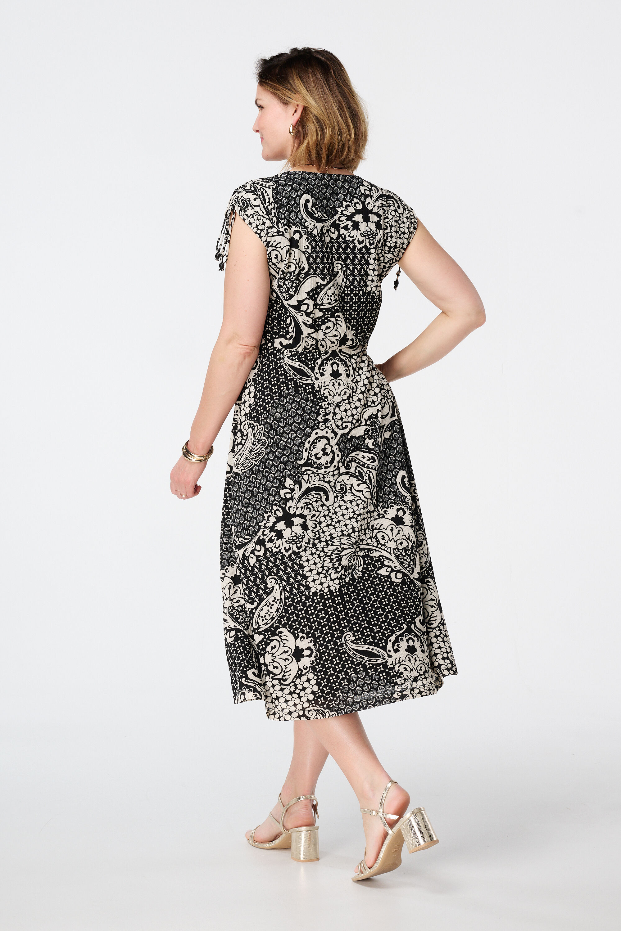 Midi jurk met paisley print image number 3