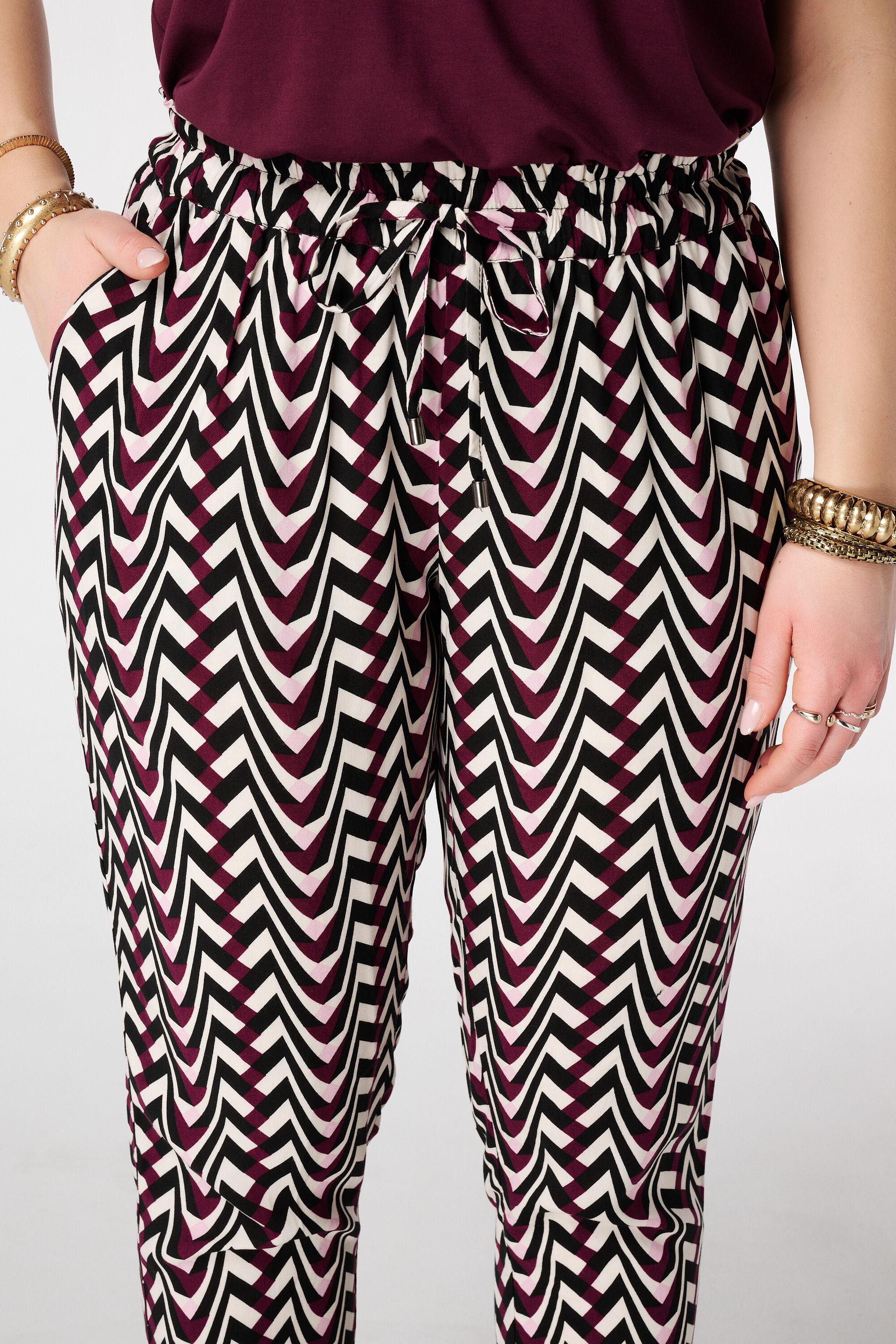Straight leg broek met print image number 4
