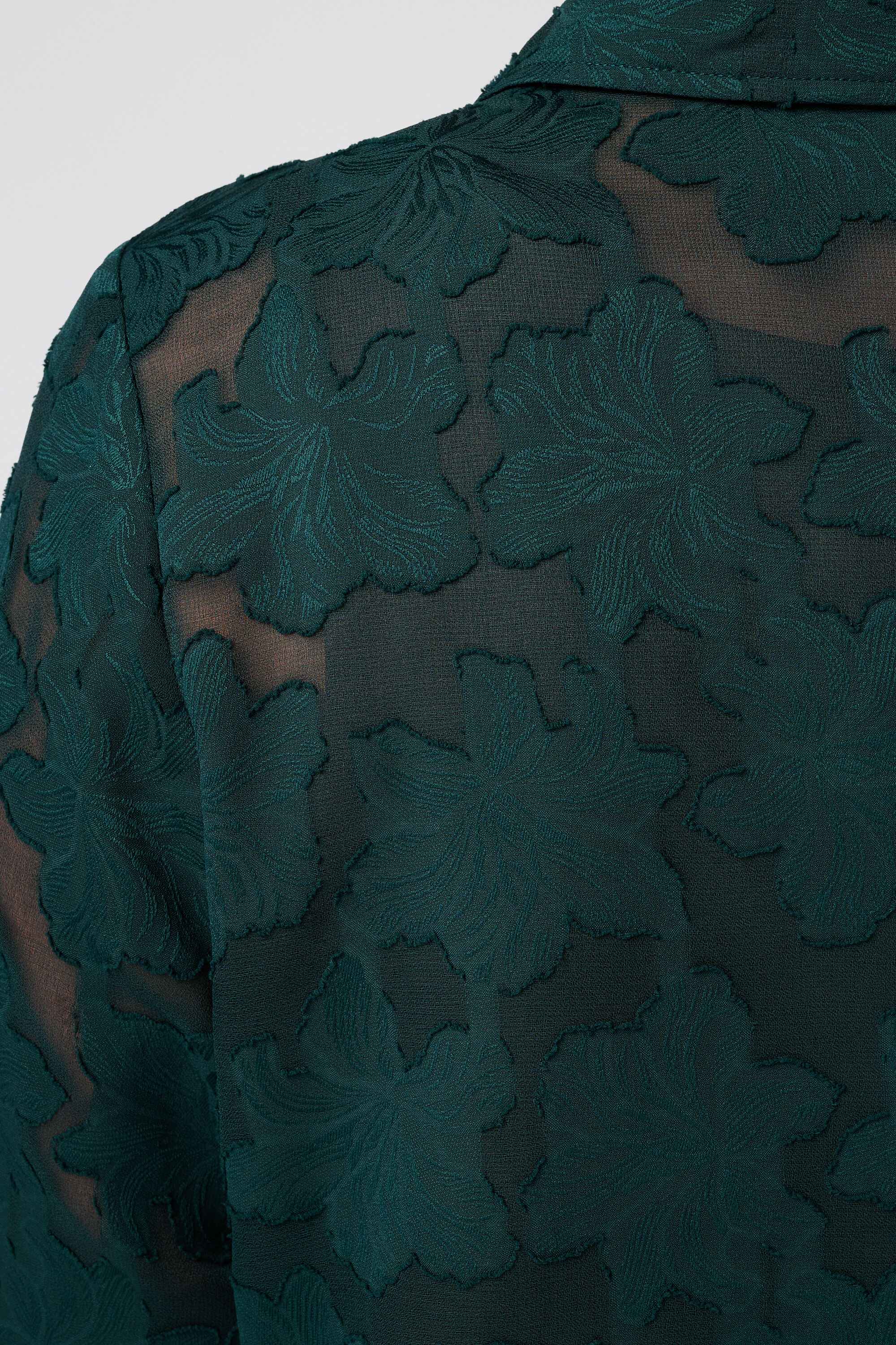 Sheer blouse met bloemen structuur image number 6
