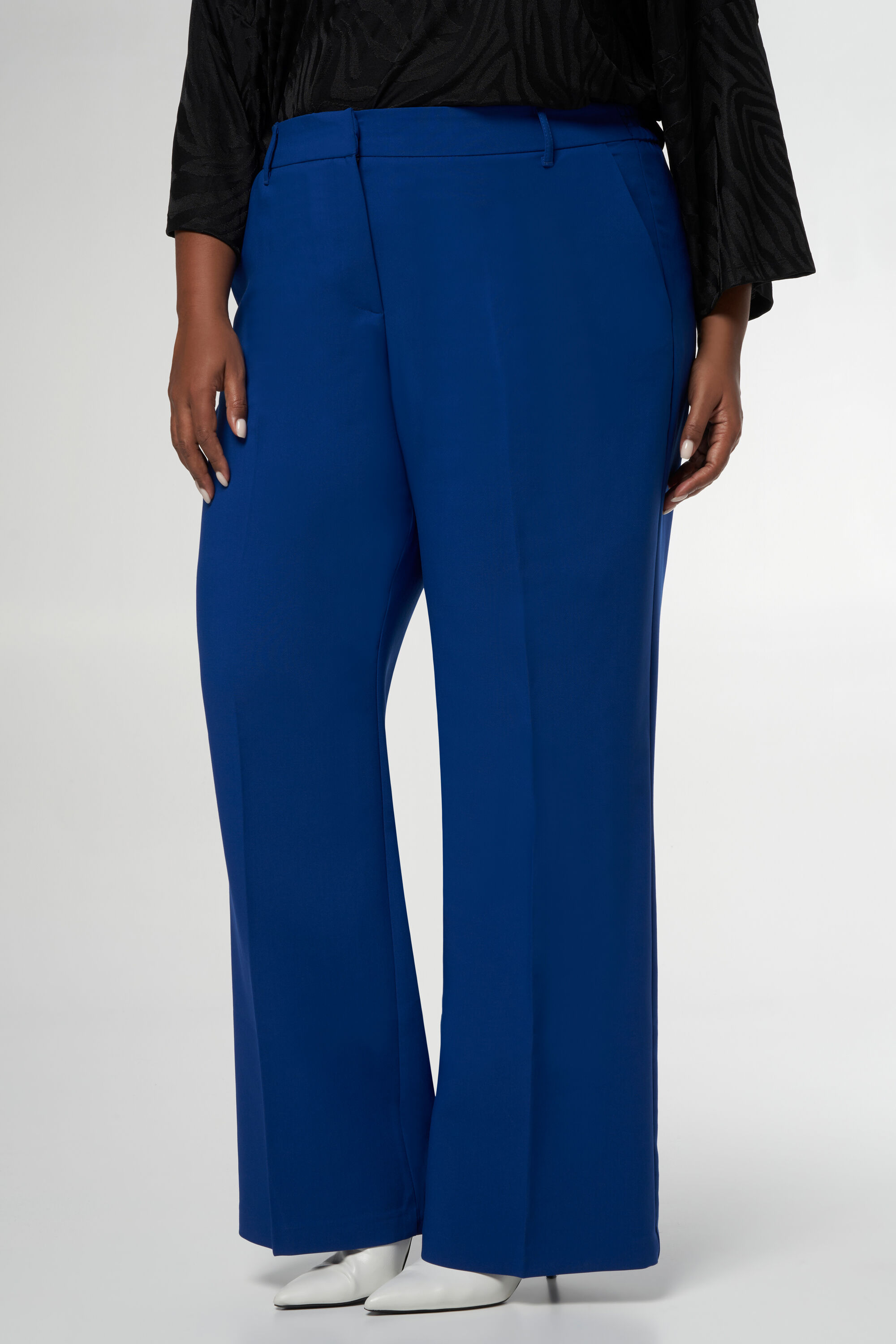 Rechtvallende pantalon image number 5