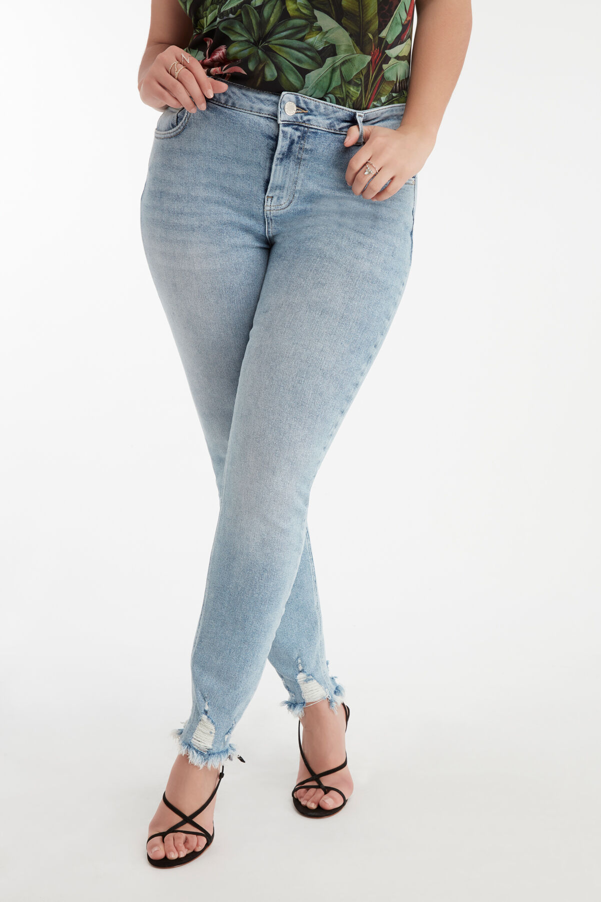 Stonewash Jeans image number 3