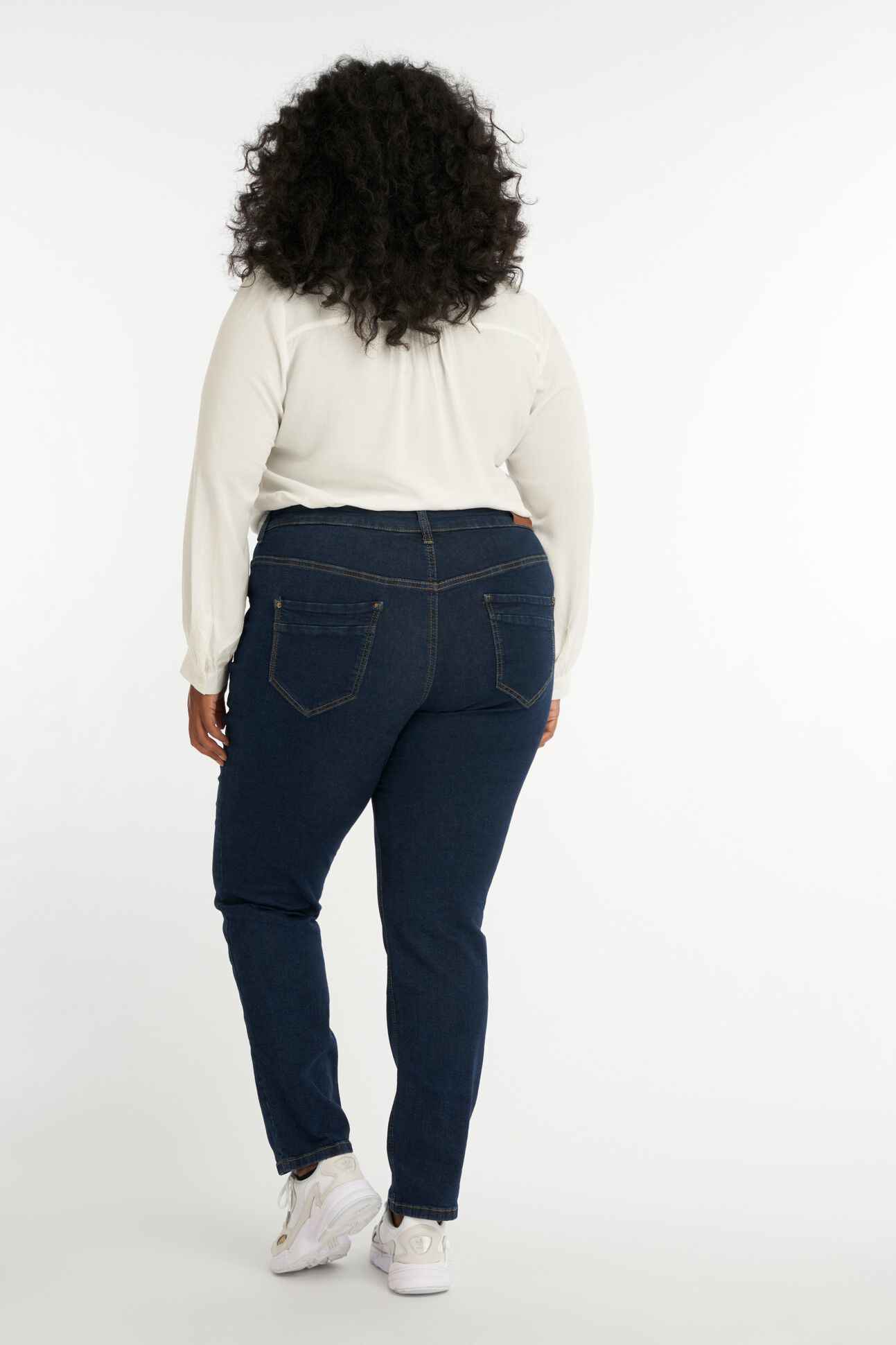 Loose leg jeans ROSE image number 5