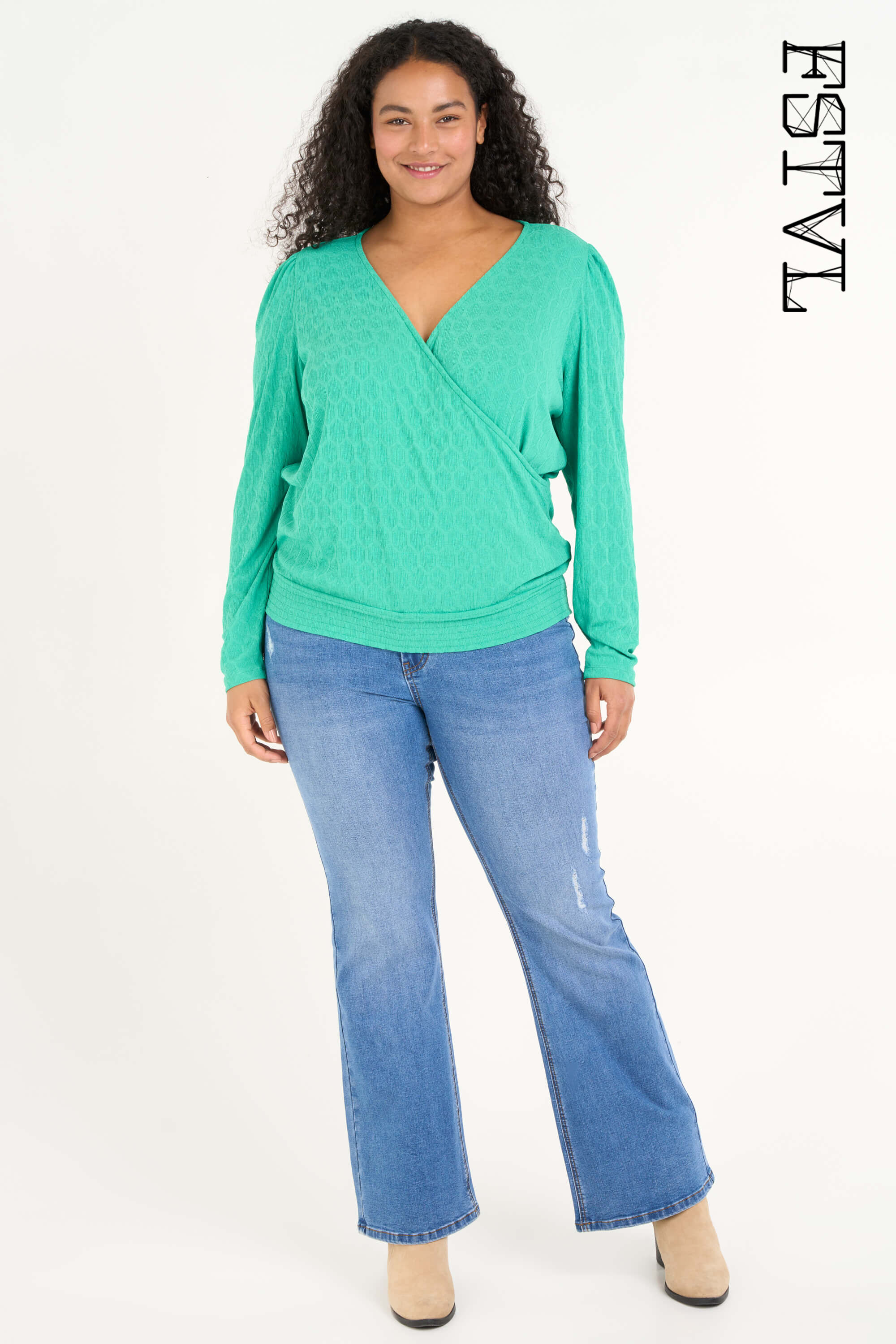 Top met overslag image number 0