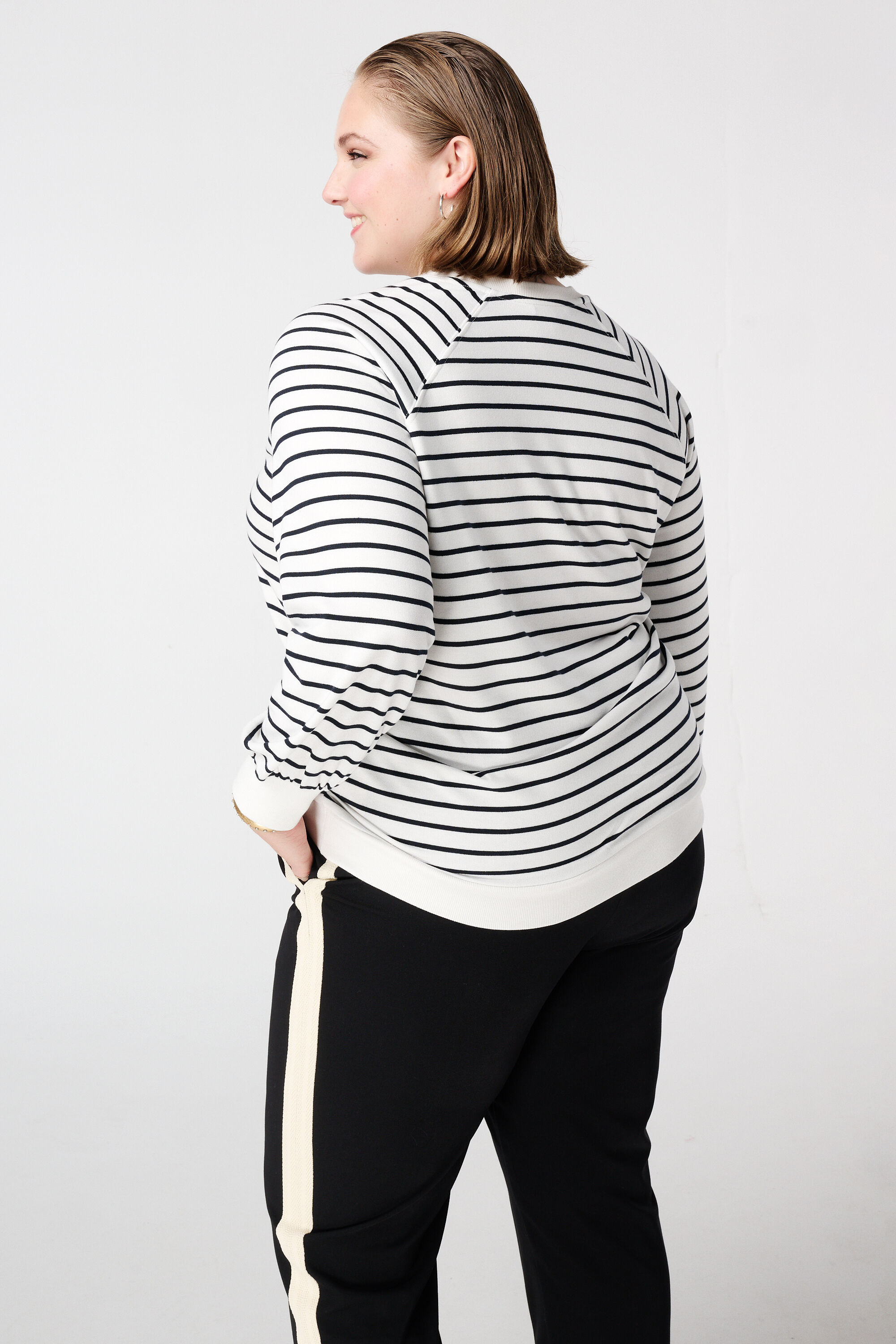 Gestreepte sweater met tekstprint image number 3