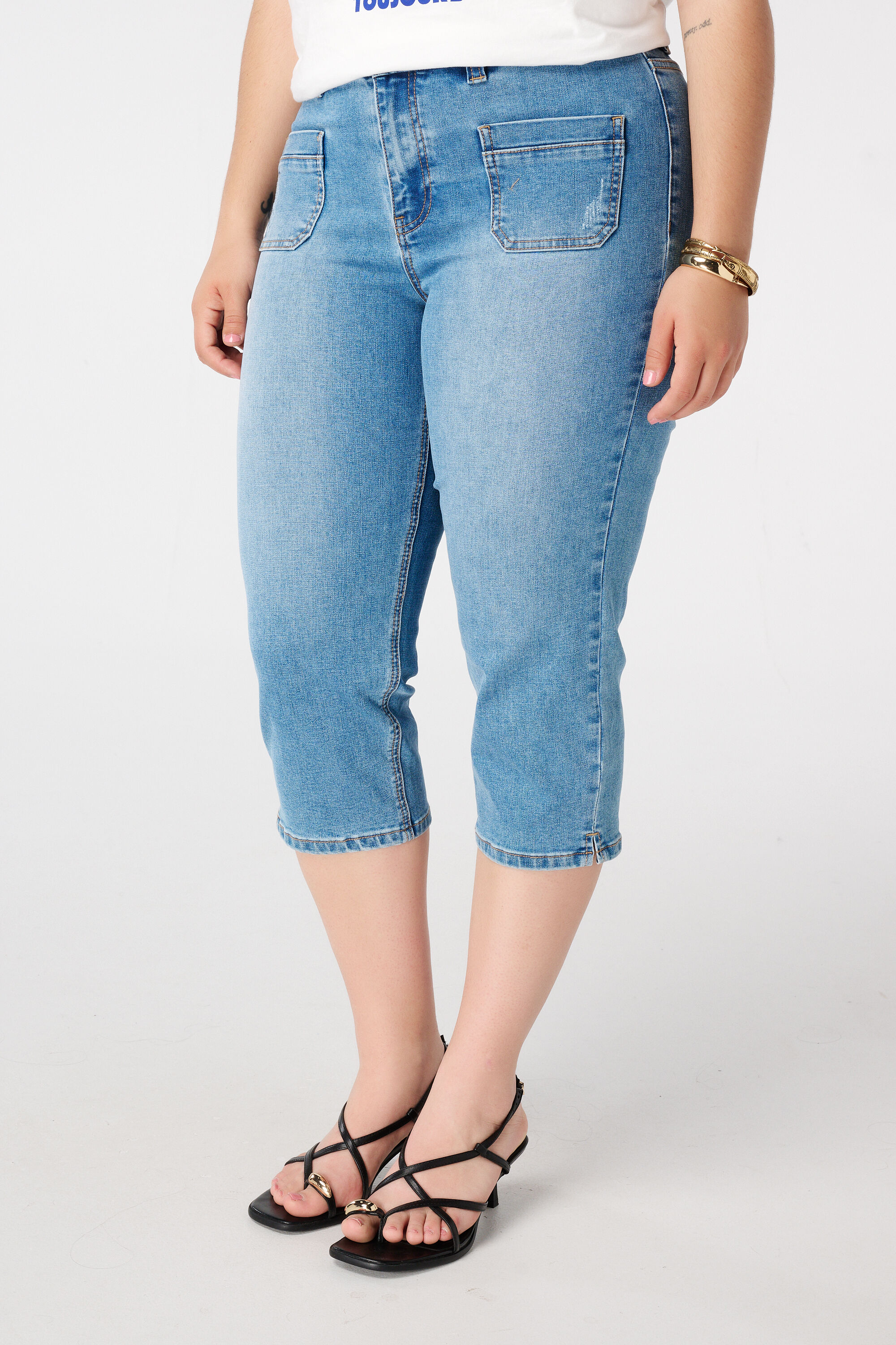 Capri jeans image number 5