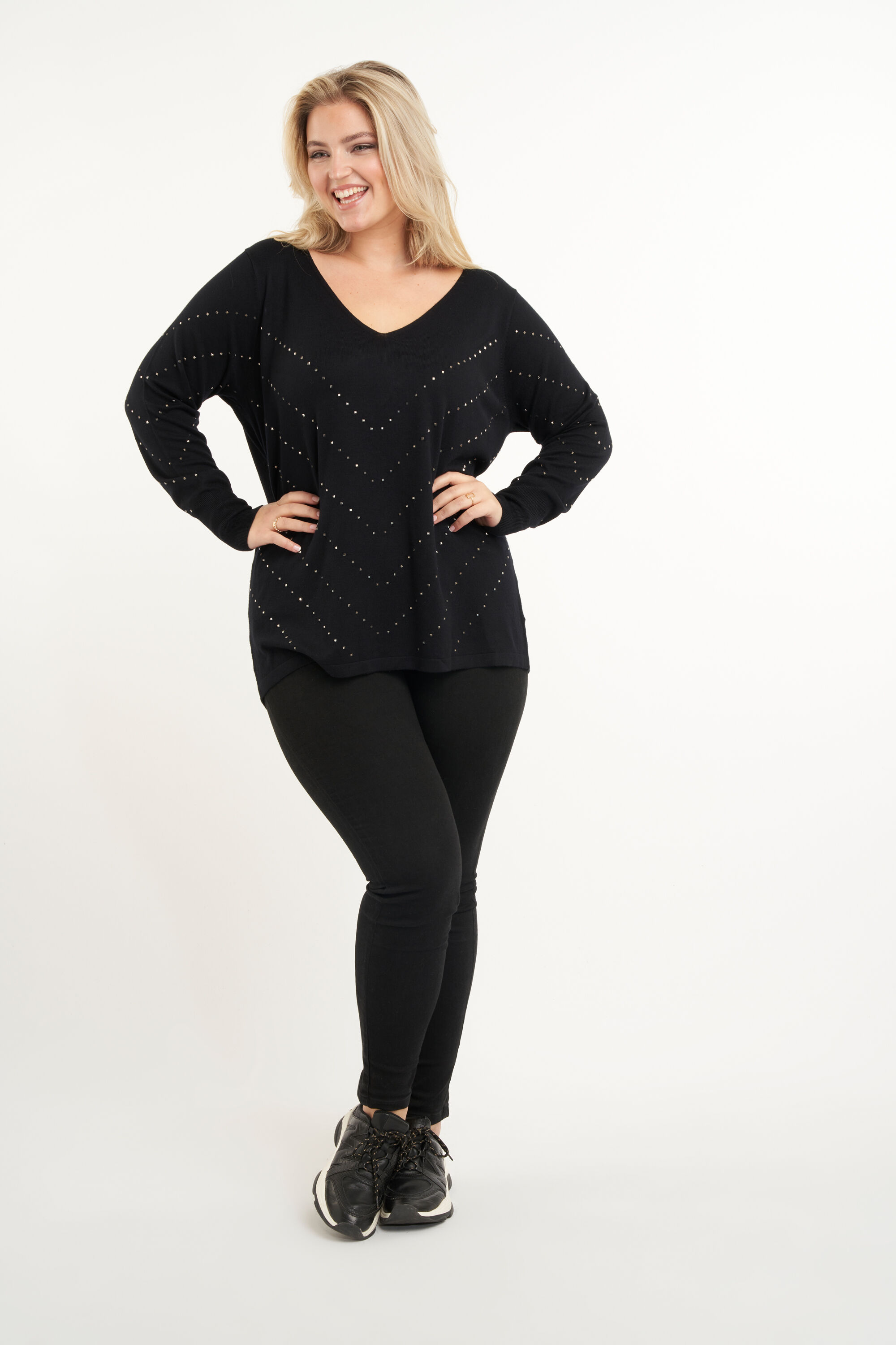 Trui met studs  image number 6