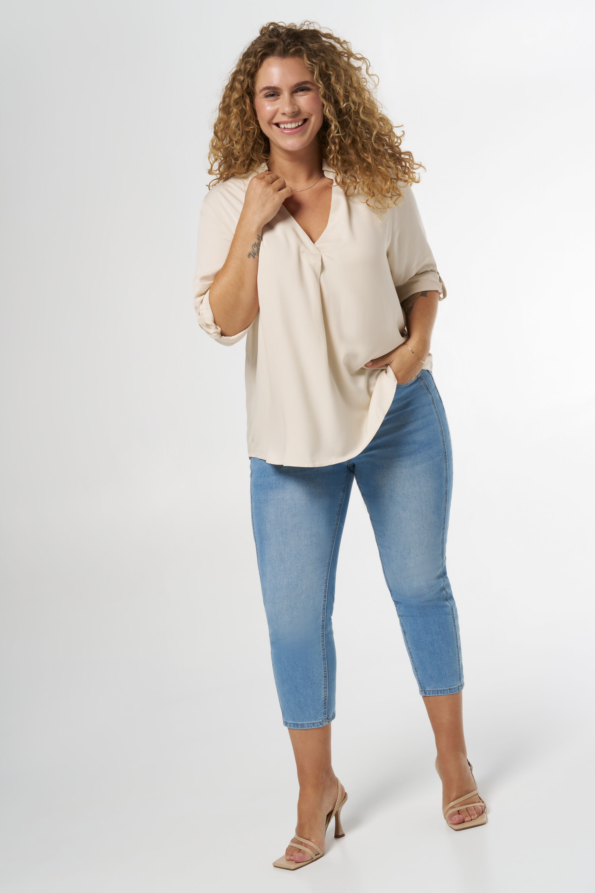 Blouse met v-hals image number 5