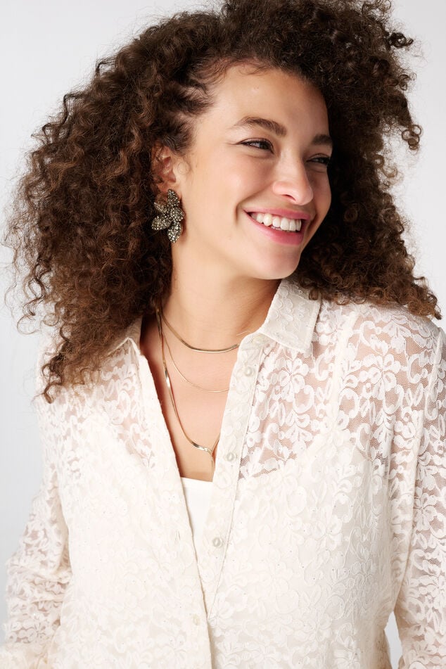 Top met kant en pailetten image number 4