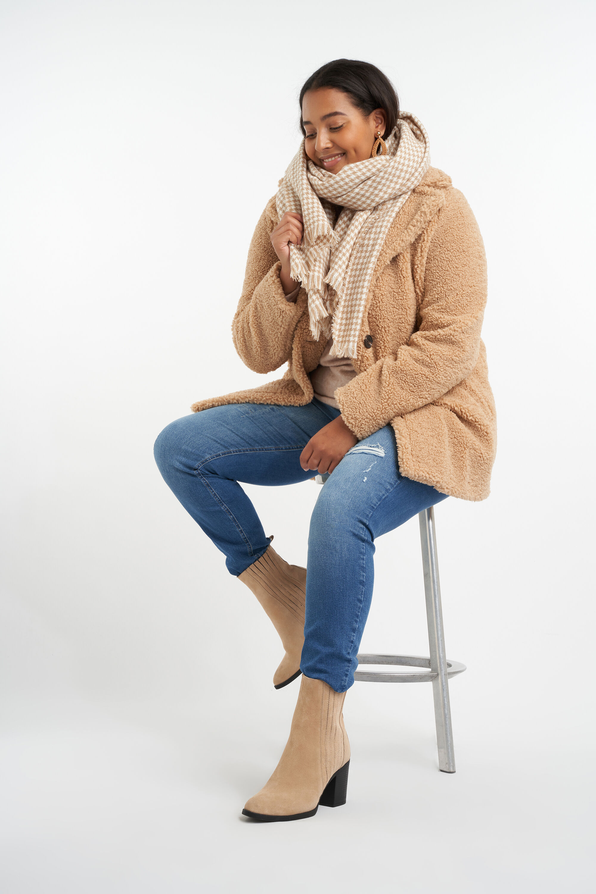 Sjaal met pied de poule print image number 2