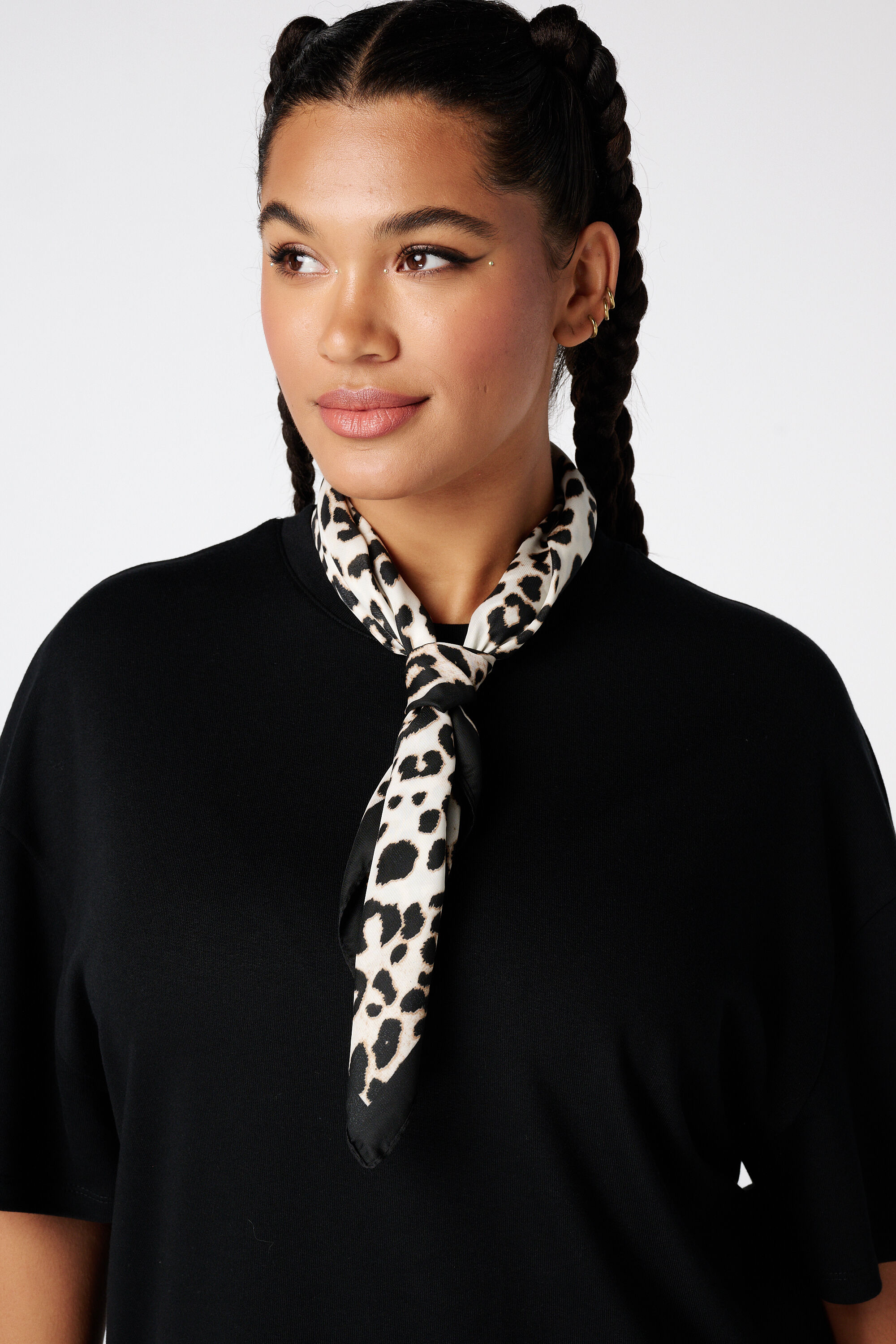 Oversized jurk met kant image number 2