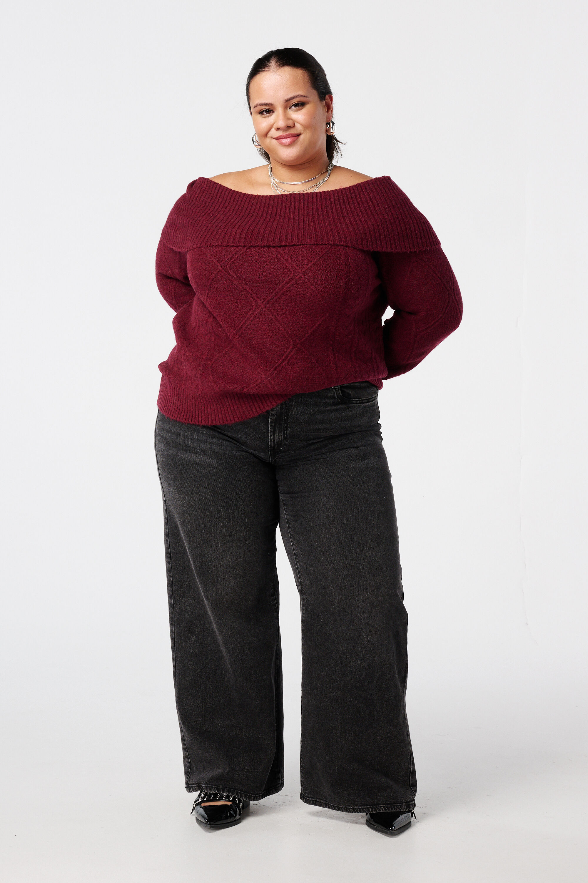 Off-shoulder trui met kabelpatroon image number 5