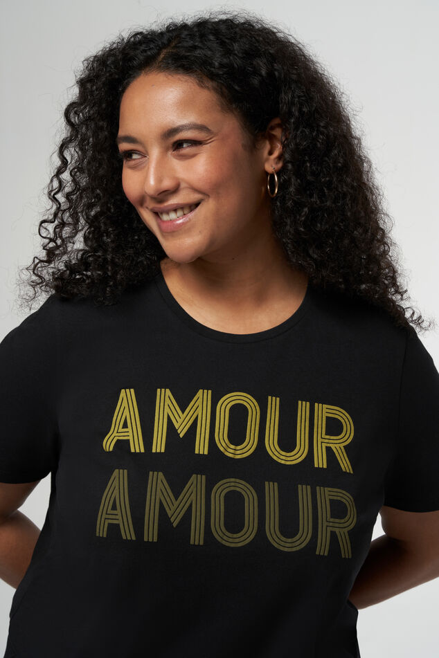 T-shirt met "Amour" tekst image 5