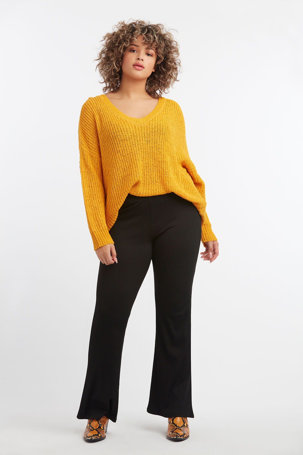 Grofgebreide trui image number 4