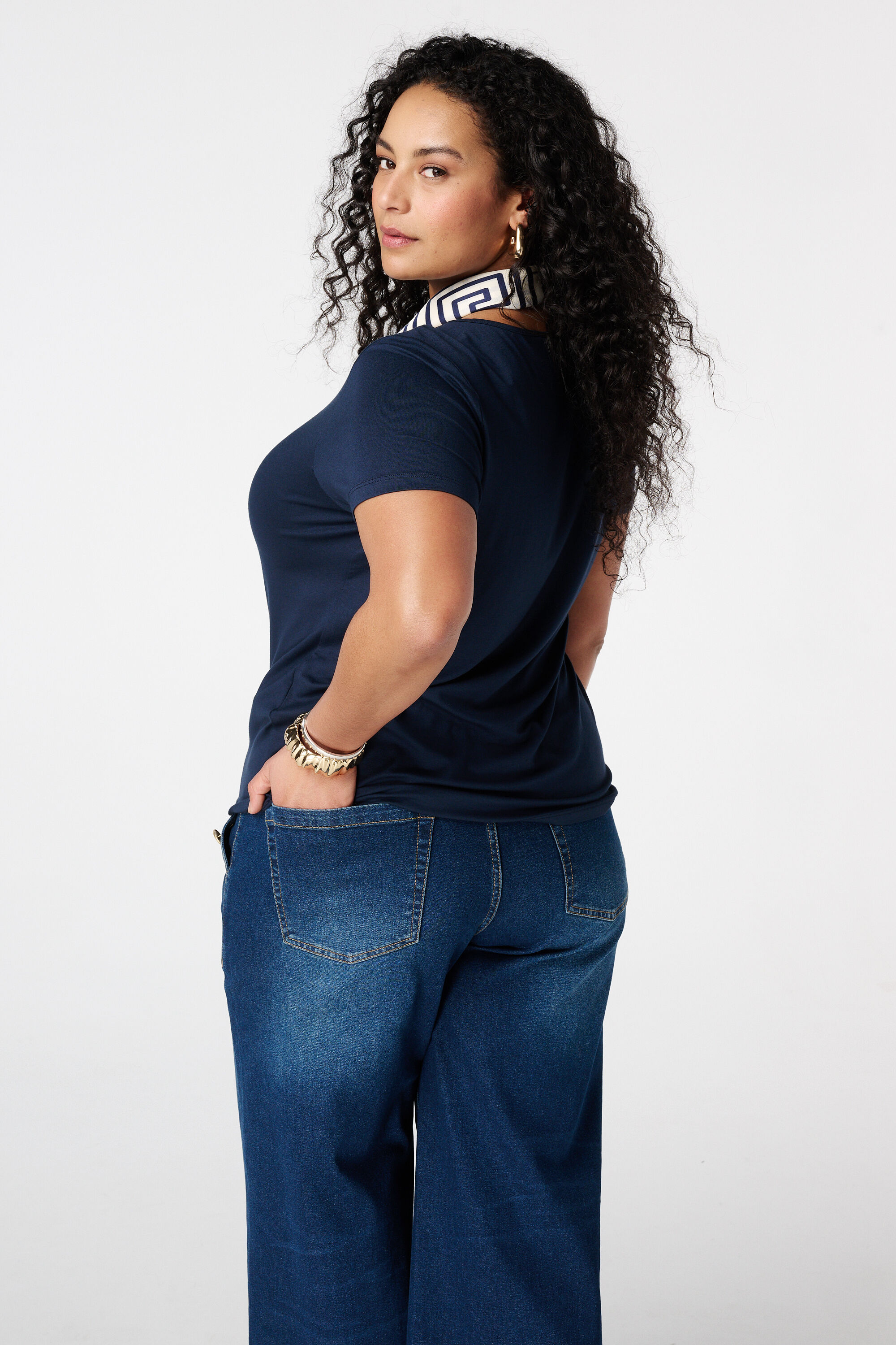 T-shirt met V-hals image number 3