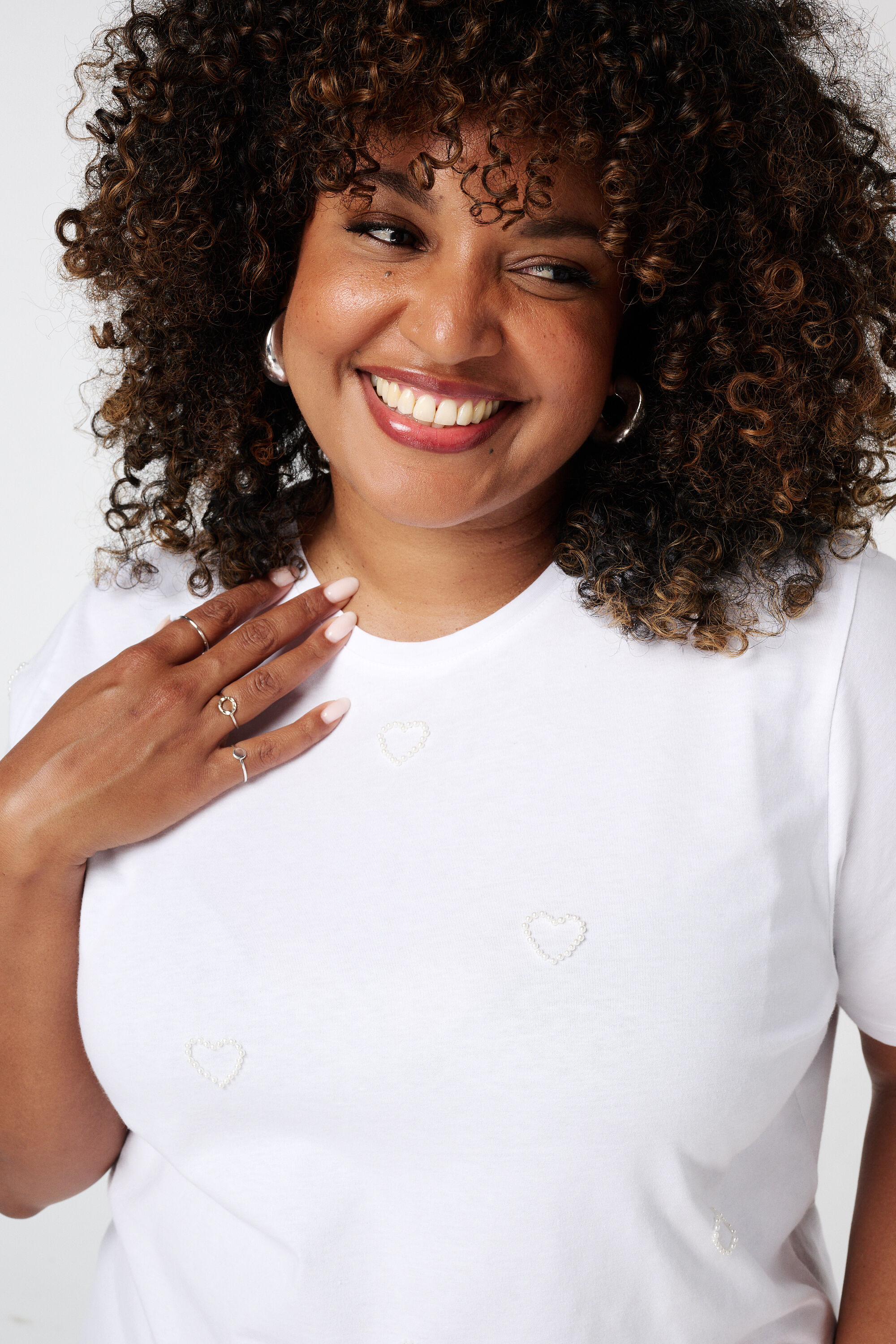 T-shirt met hartjes image number 4