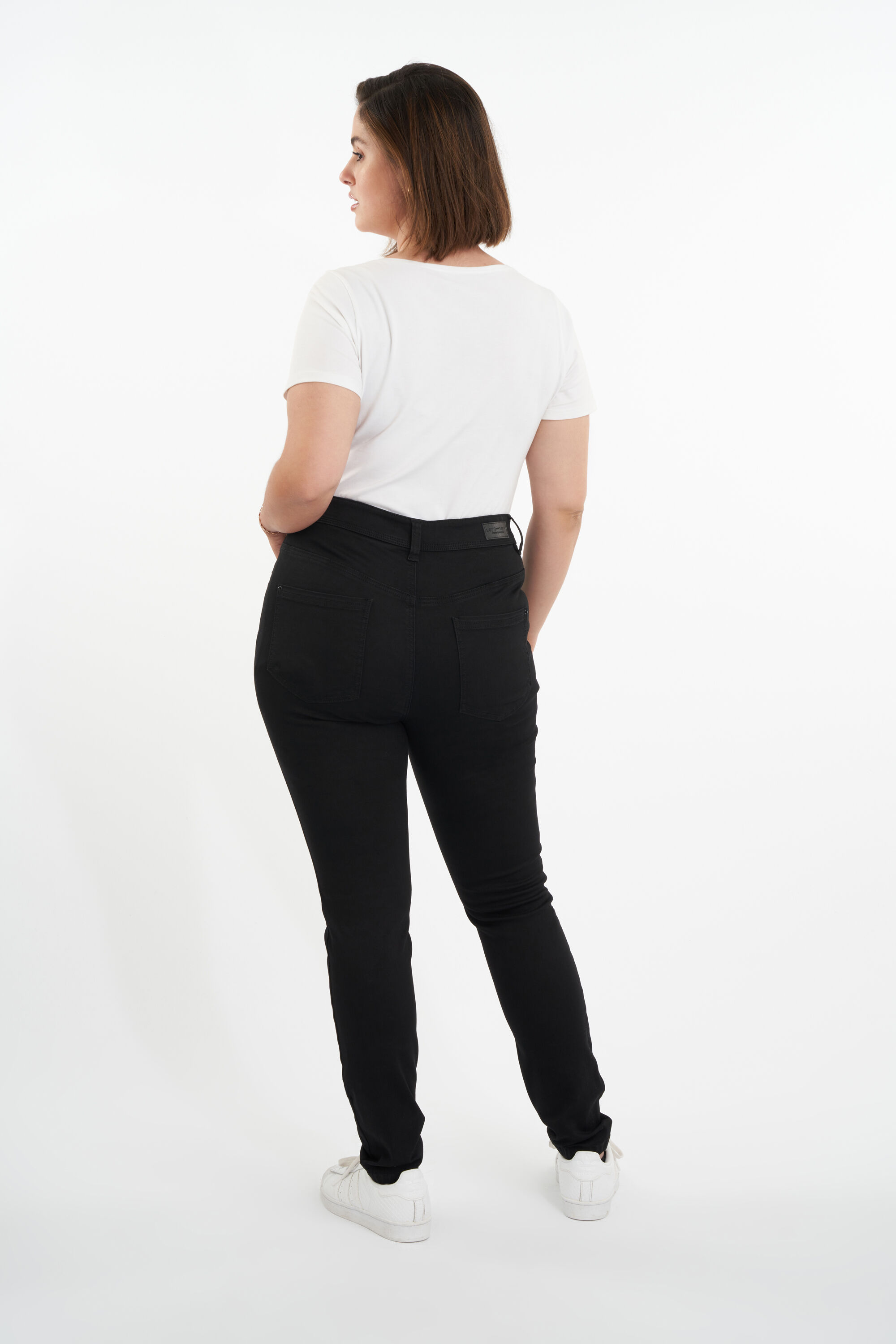 Skinny leg high waist jeans CHERRY image number 3