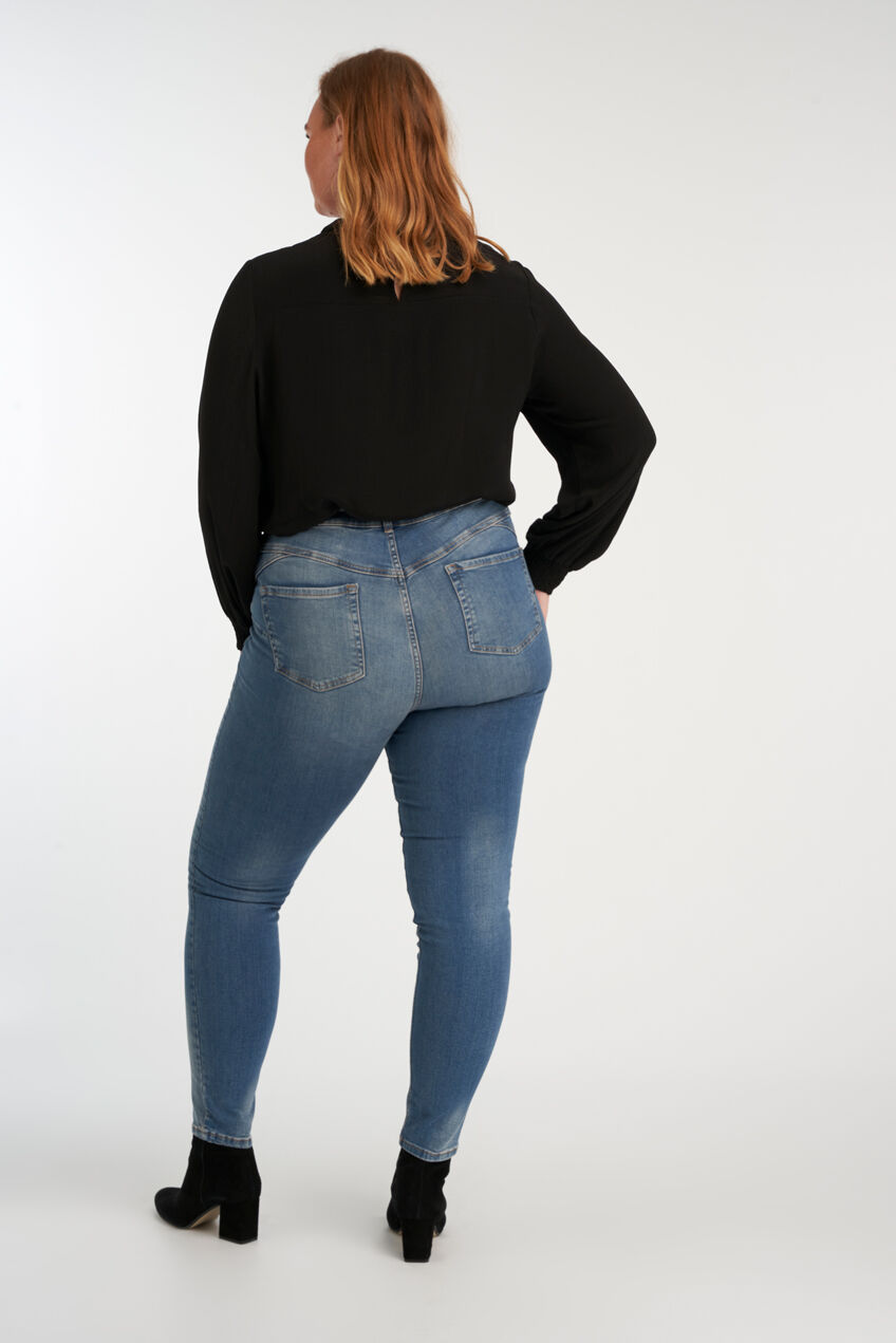 Magic Simplicity LIFTS jeans image number 6