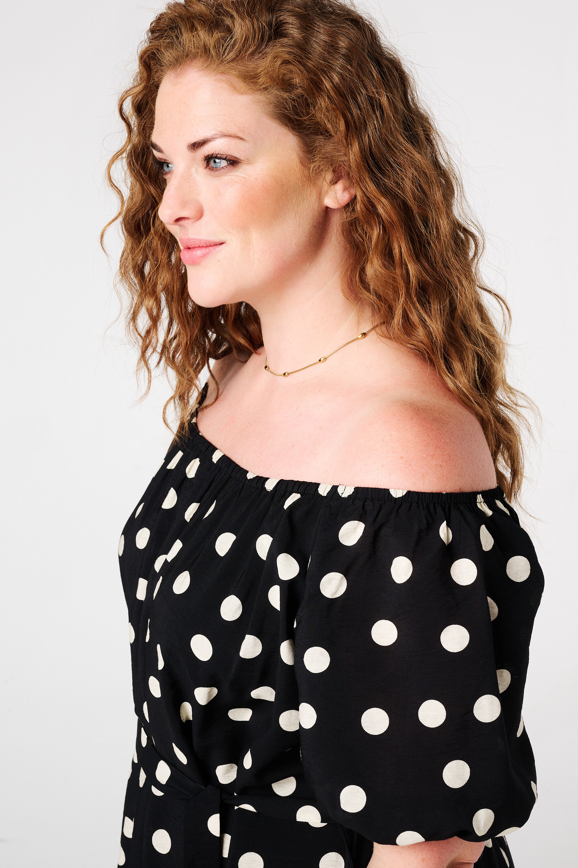 Midi jurk met stippen image number 4