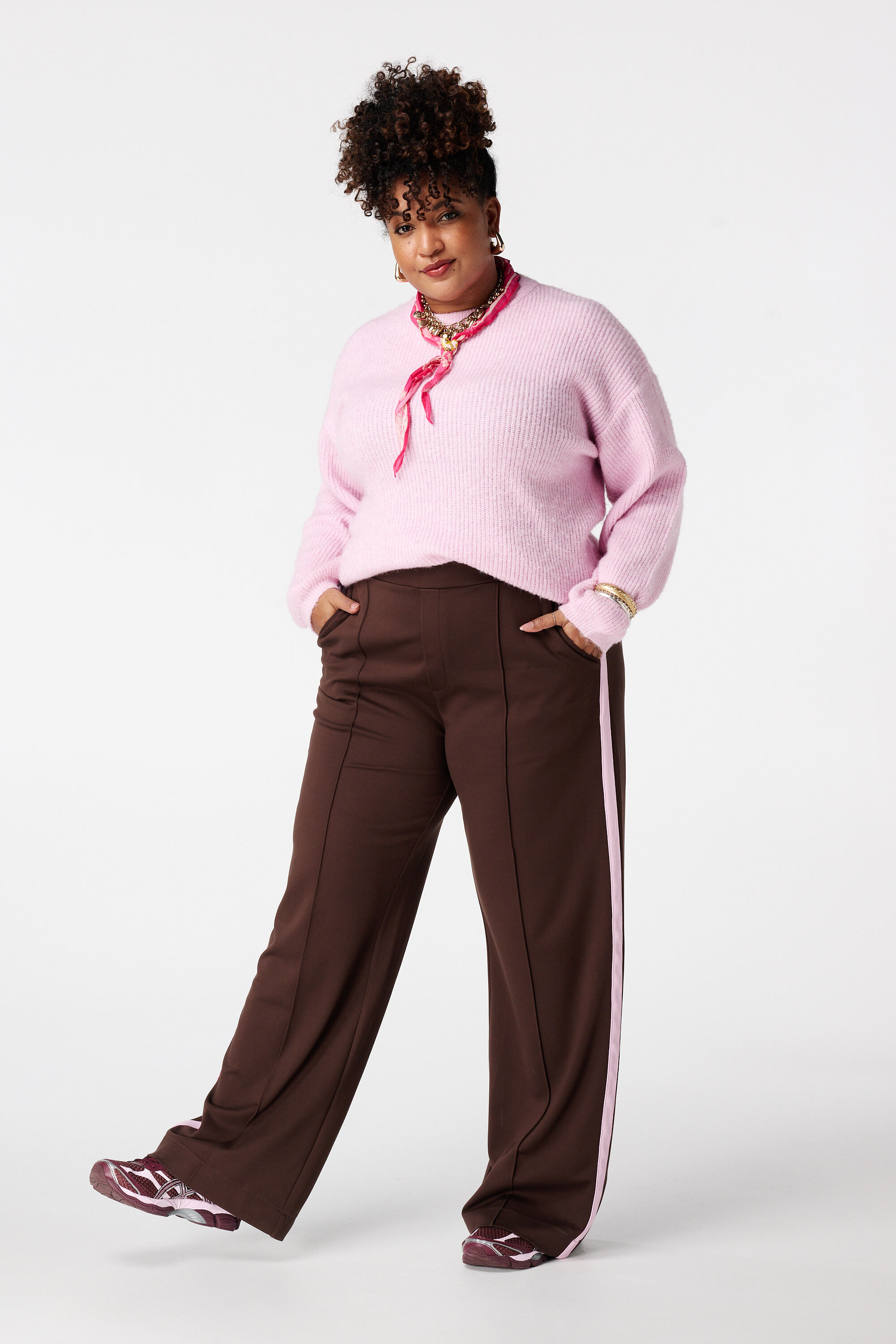 Pantalon met roze zijstreep