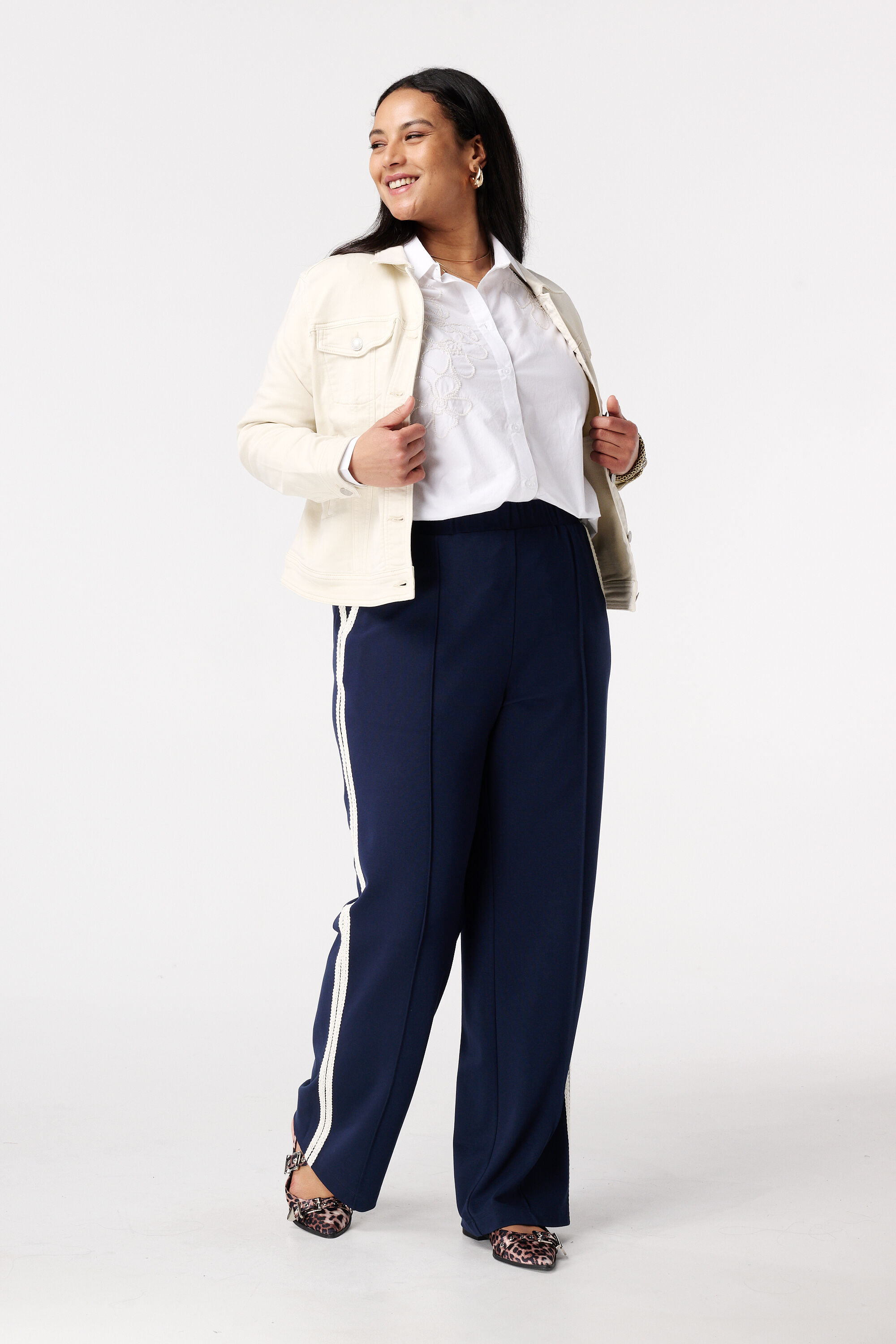 Lange blouse met parels image number 5