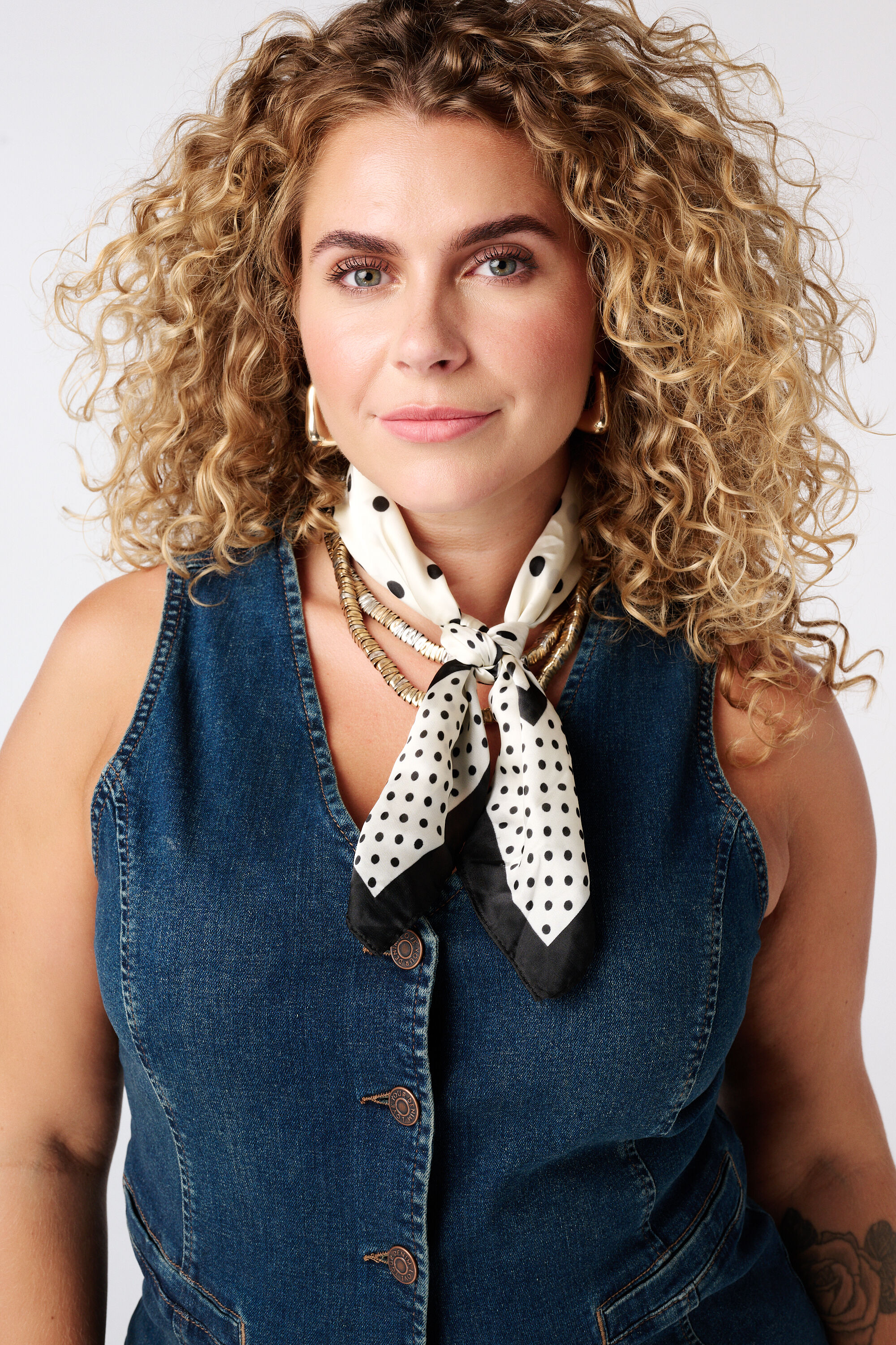 Lang denim gilet image number 4
