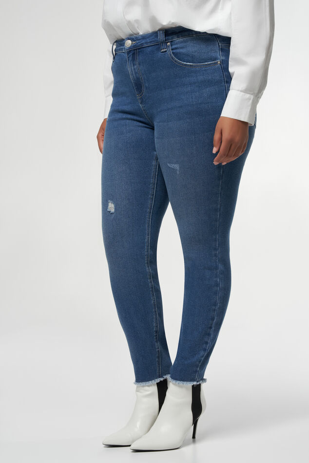 Cropped straight leg jeans  image number 5