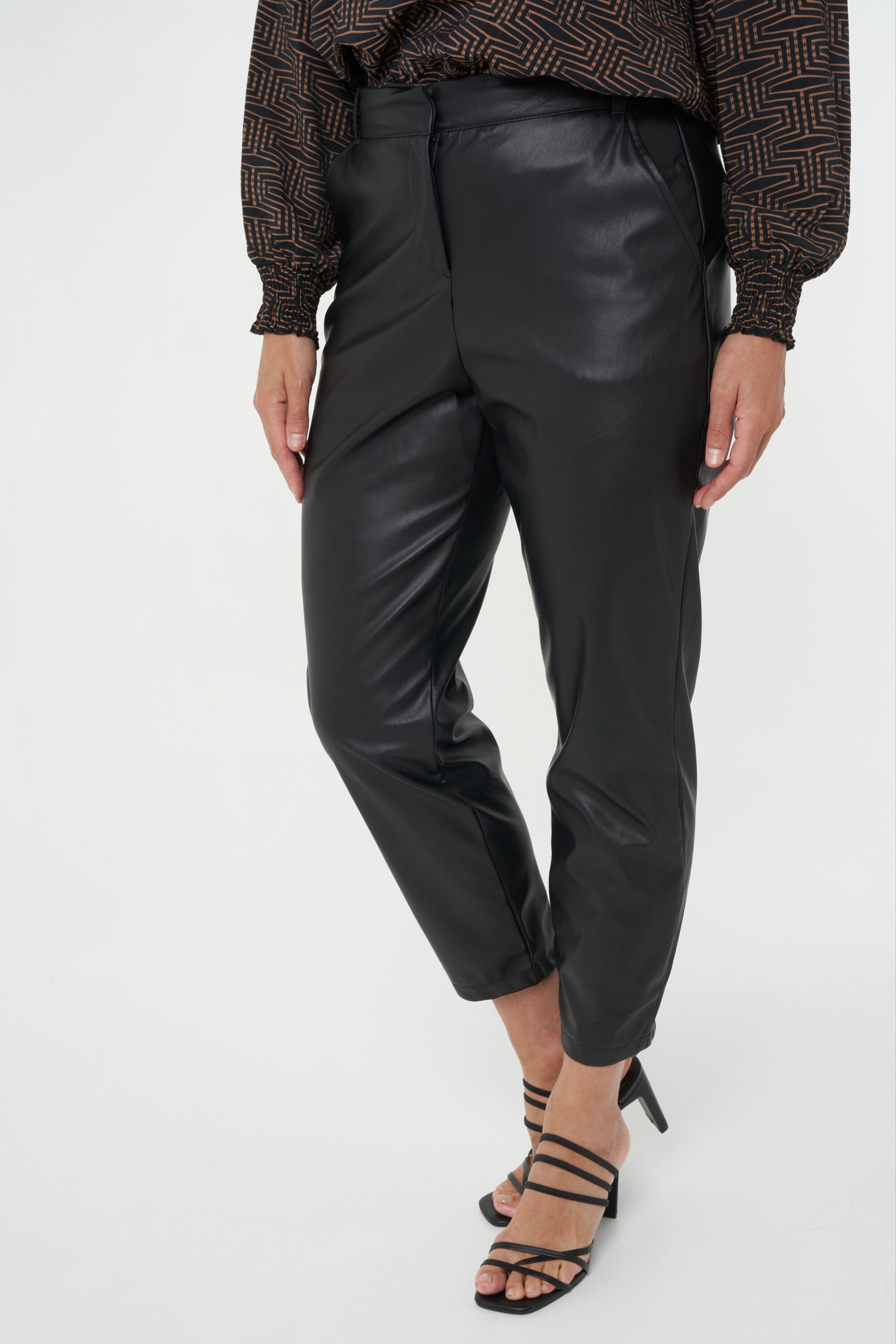 Imitatieleren pantalon image number 6