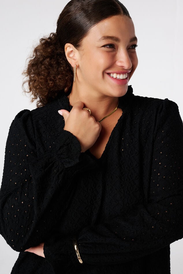 Top met broderie-details image number 4