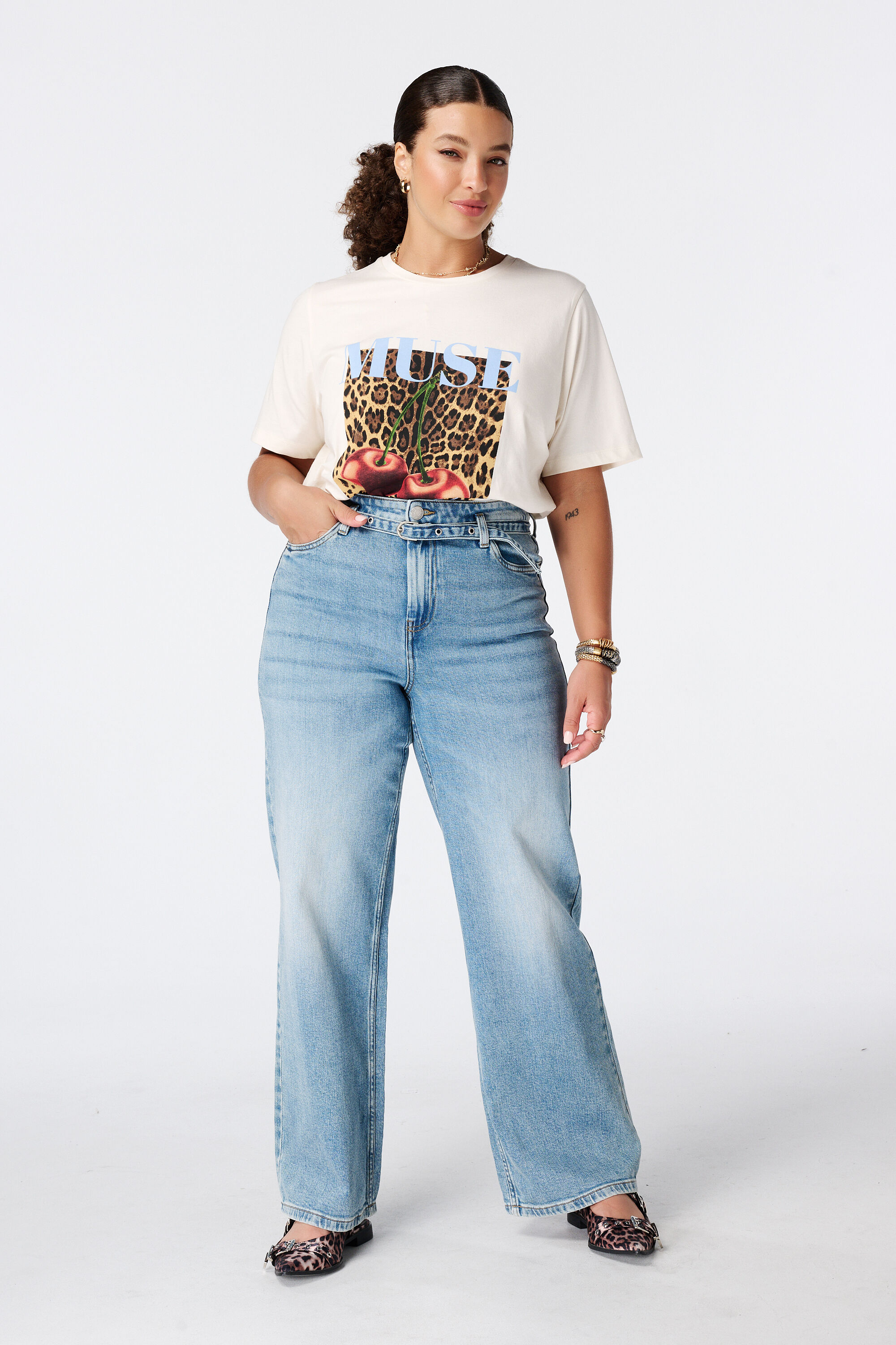 T-shirt met print image number 5