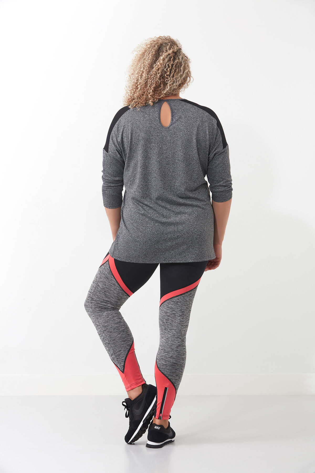 Sportlegging met grafische print image number 3