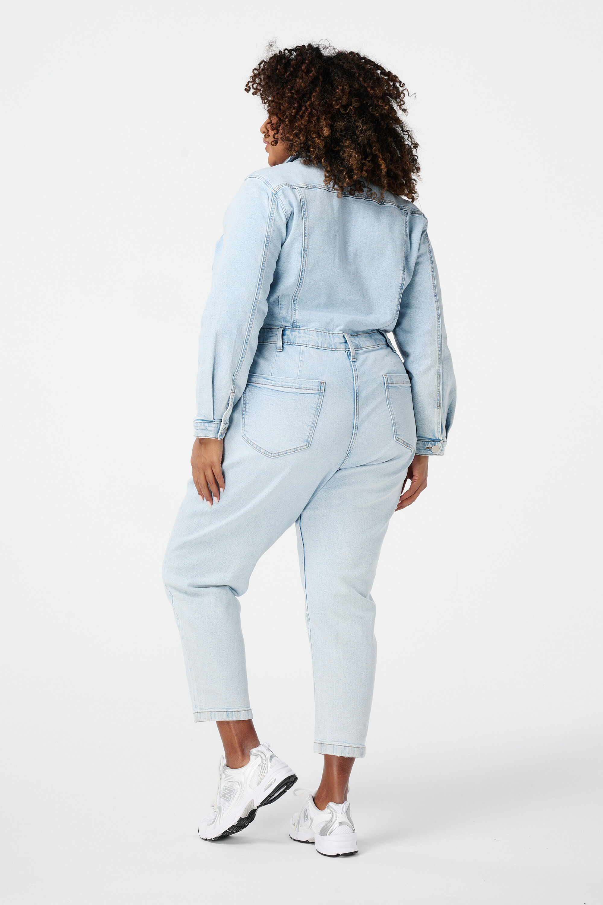 Denim jumpsuit image number 3