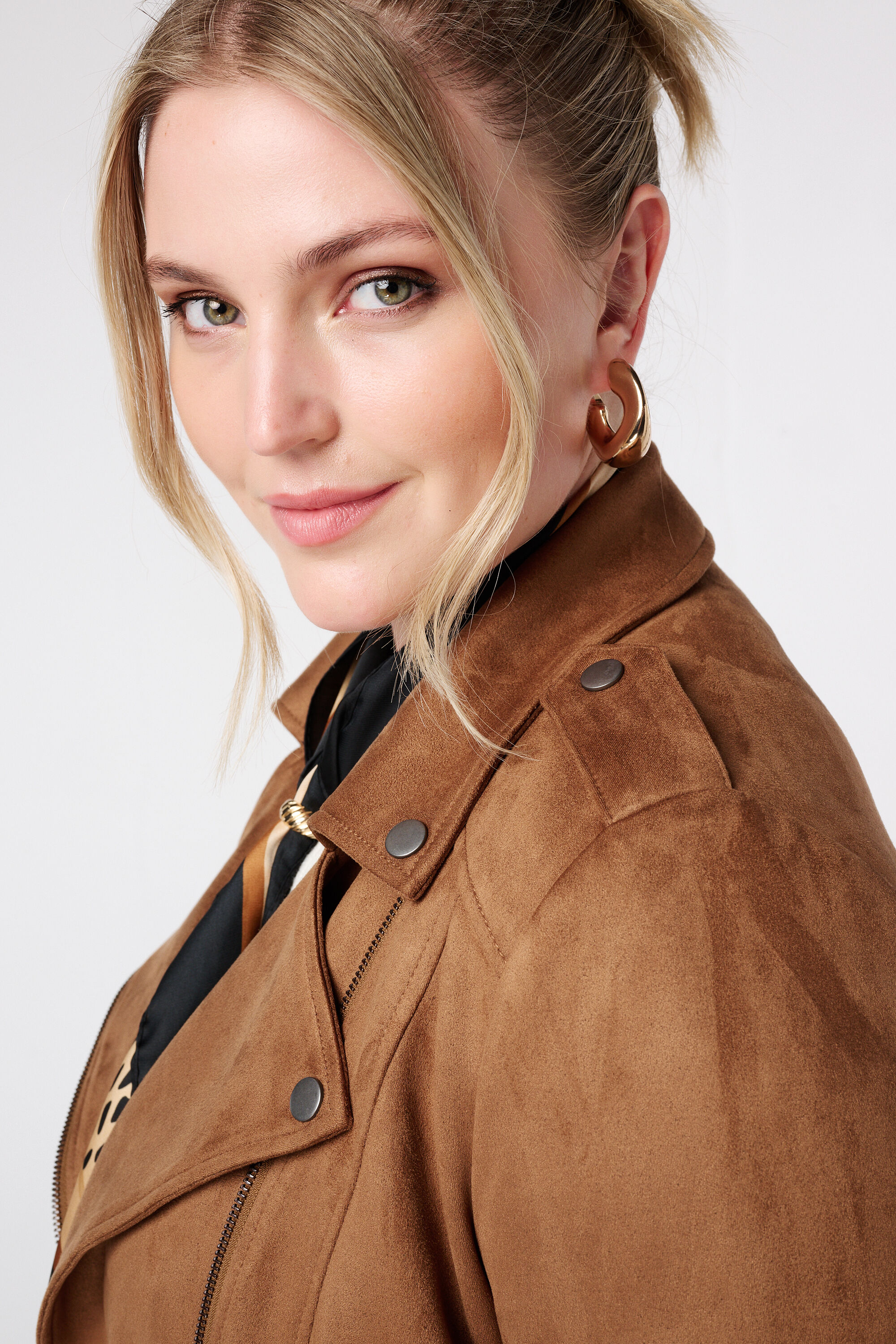 Bikerjasje van imitatiesu&egrave;de image number 4