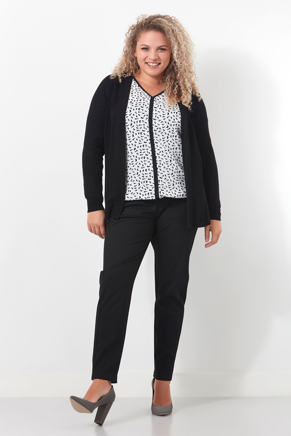 Basis vest image number 3