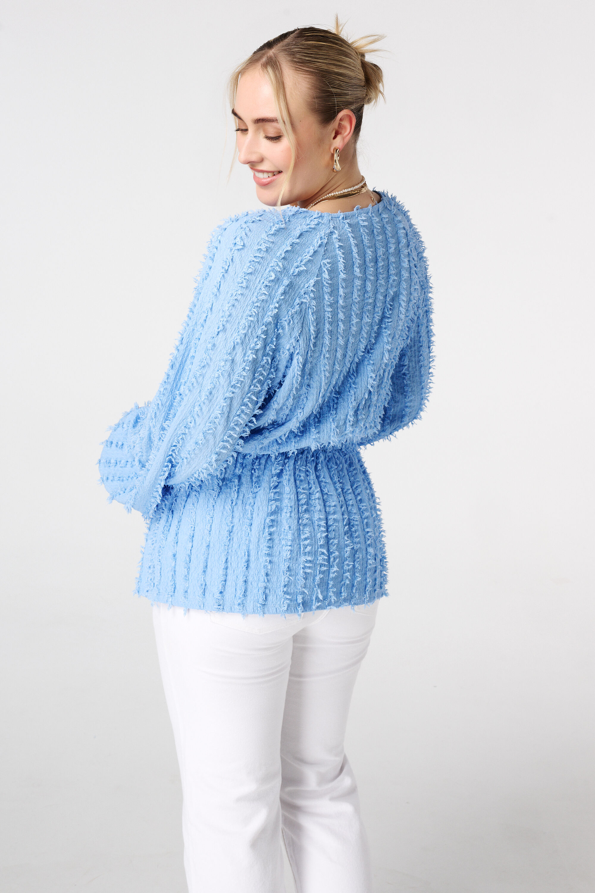 Fluffy top image number 3