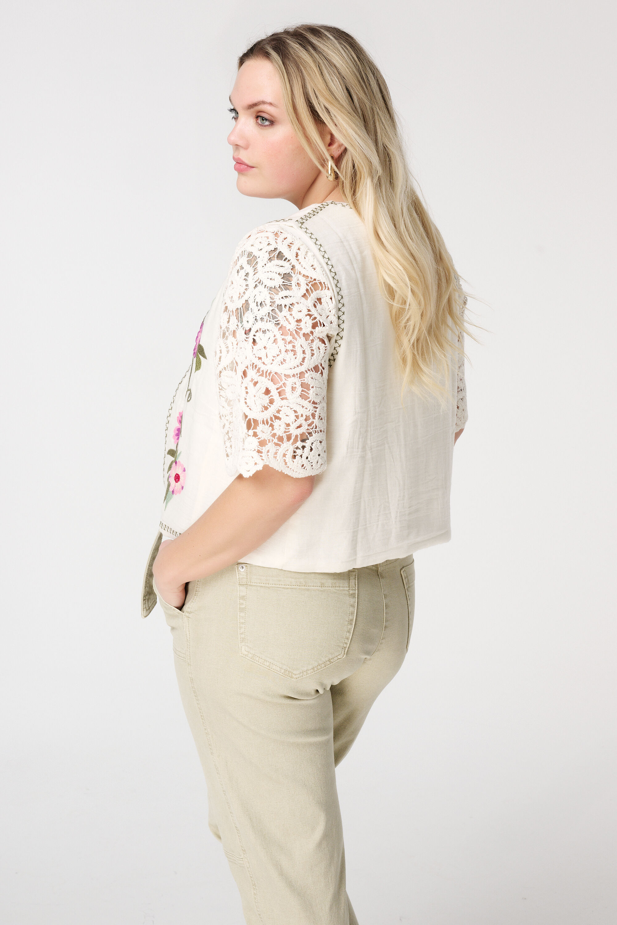 Gilet met borduursels  image number 3