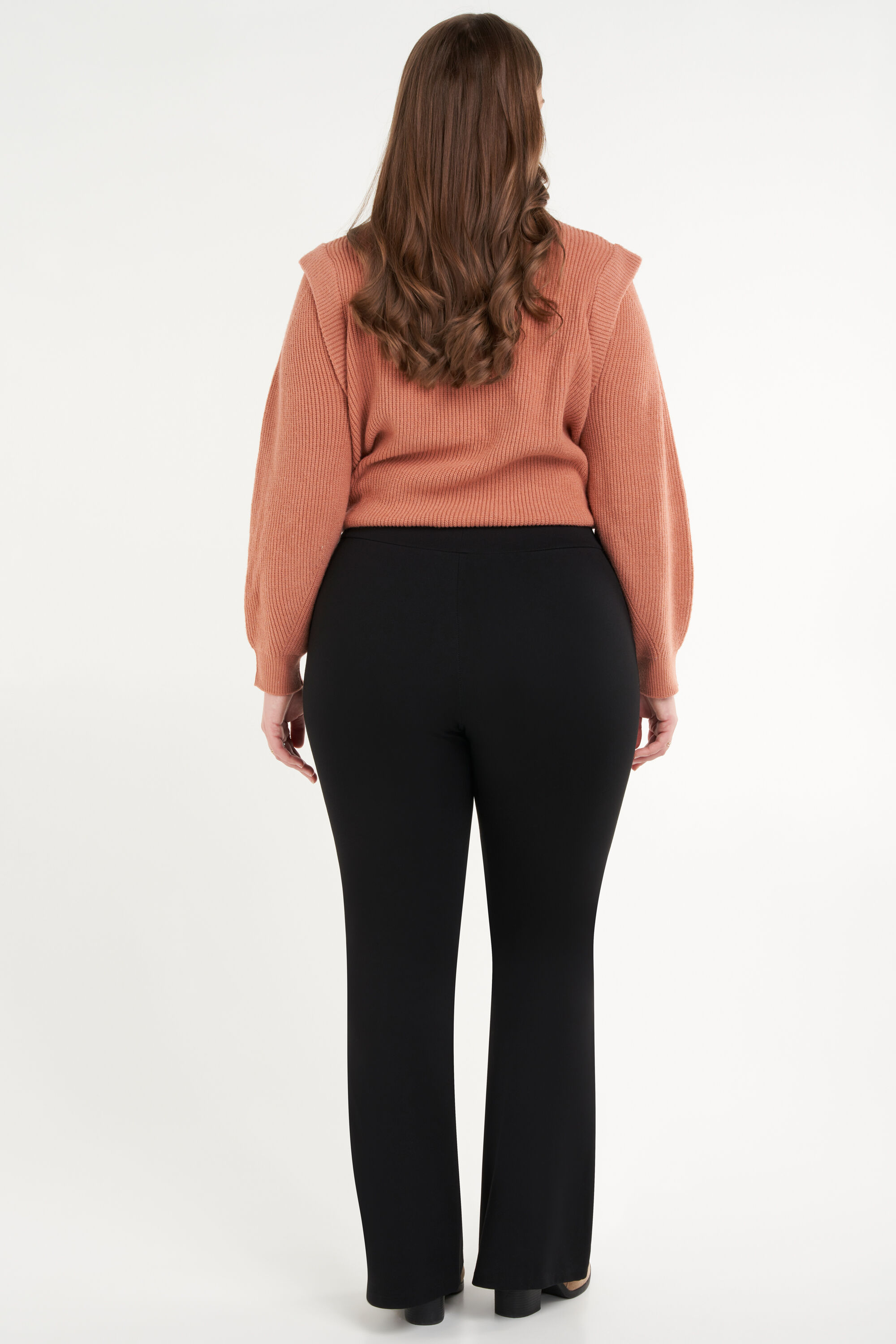 Flared legging image number 4