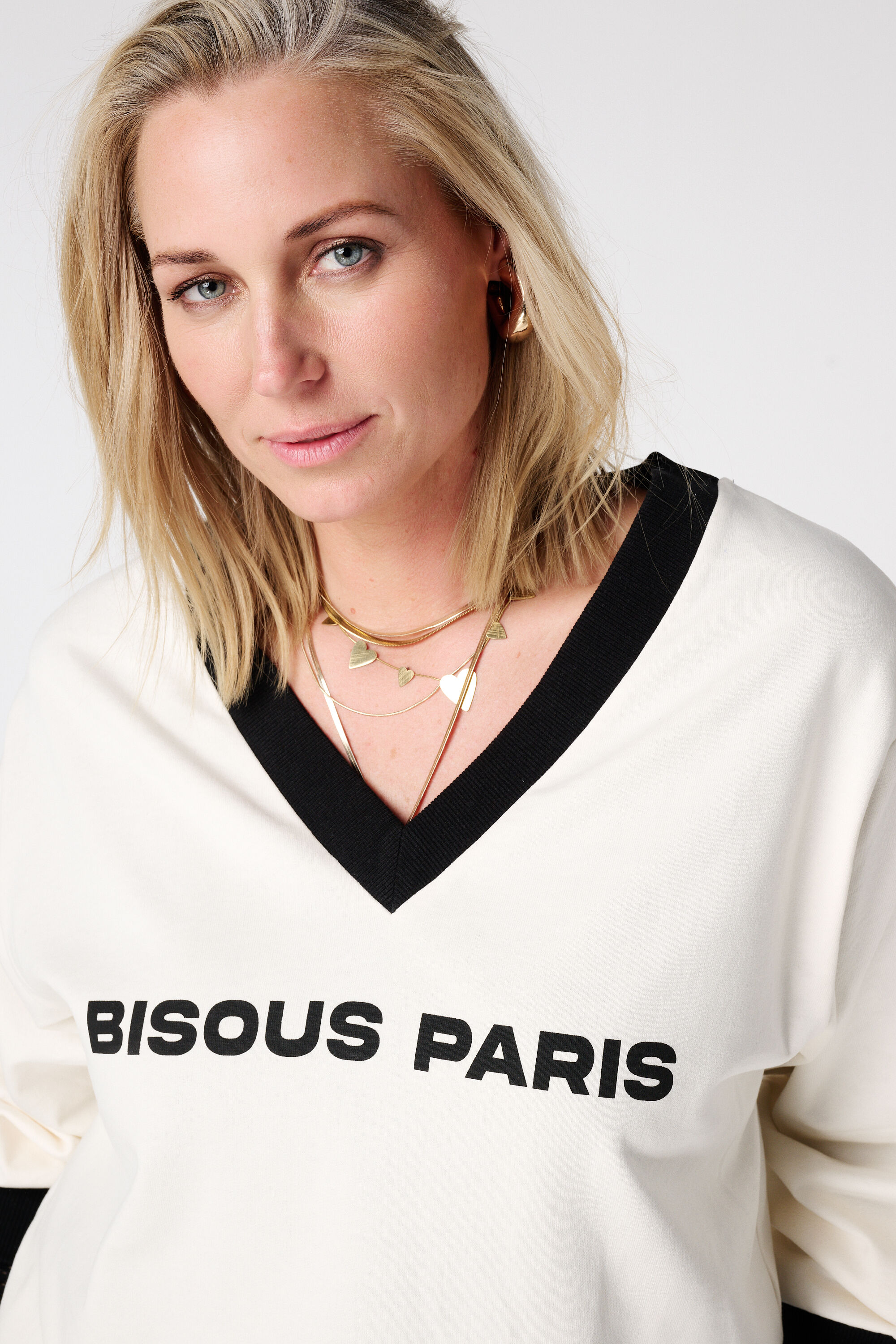 Sweater met V-hals en contrast boorden image number 4