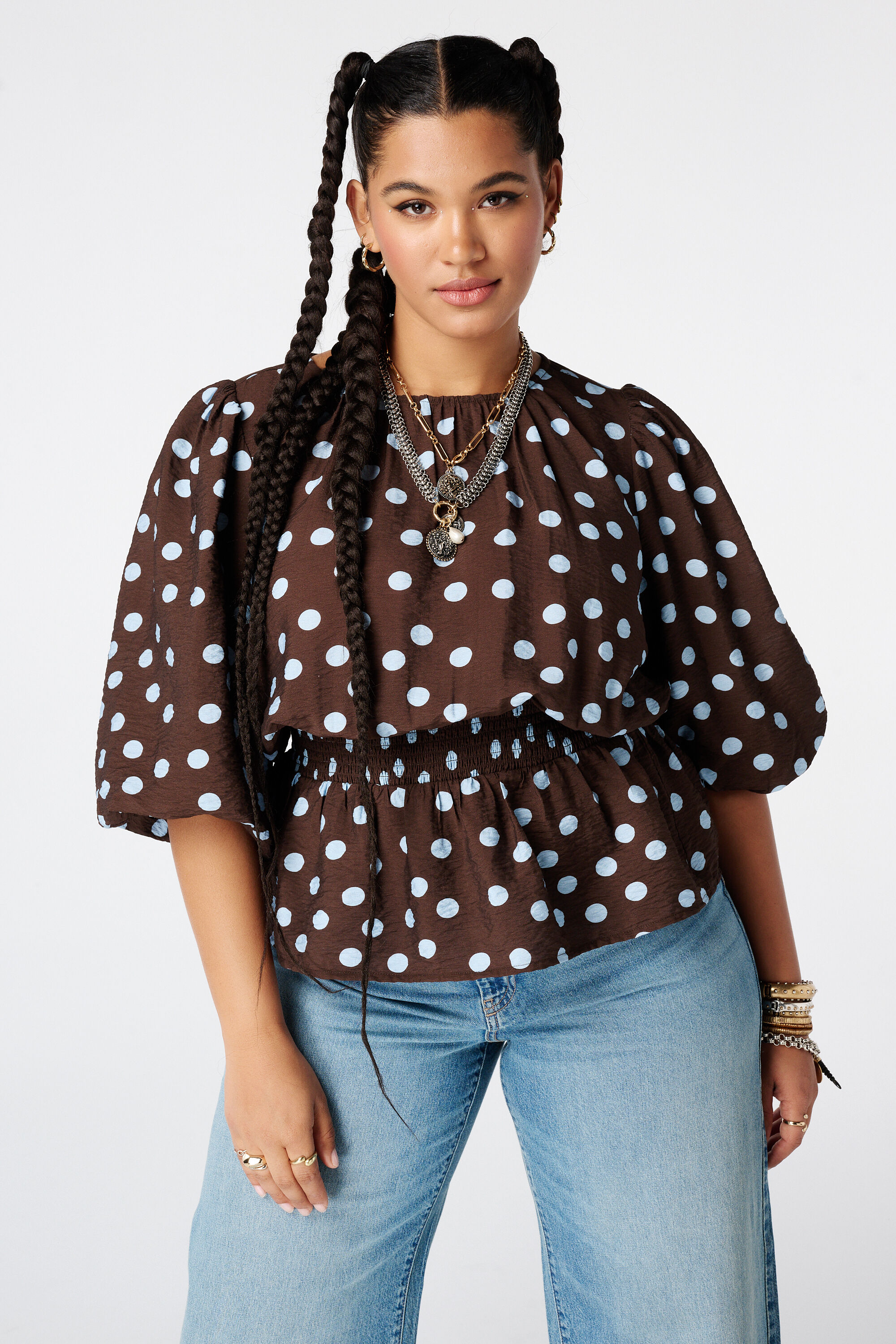 Getailleerde blouse met polka dot