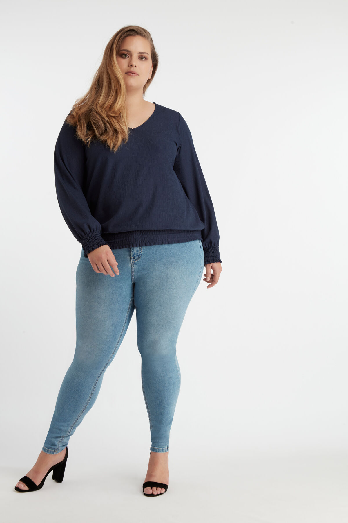 V-hals top image number 3