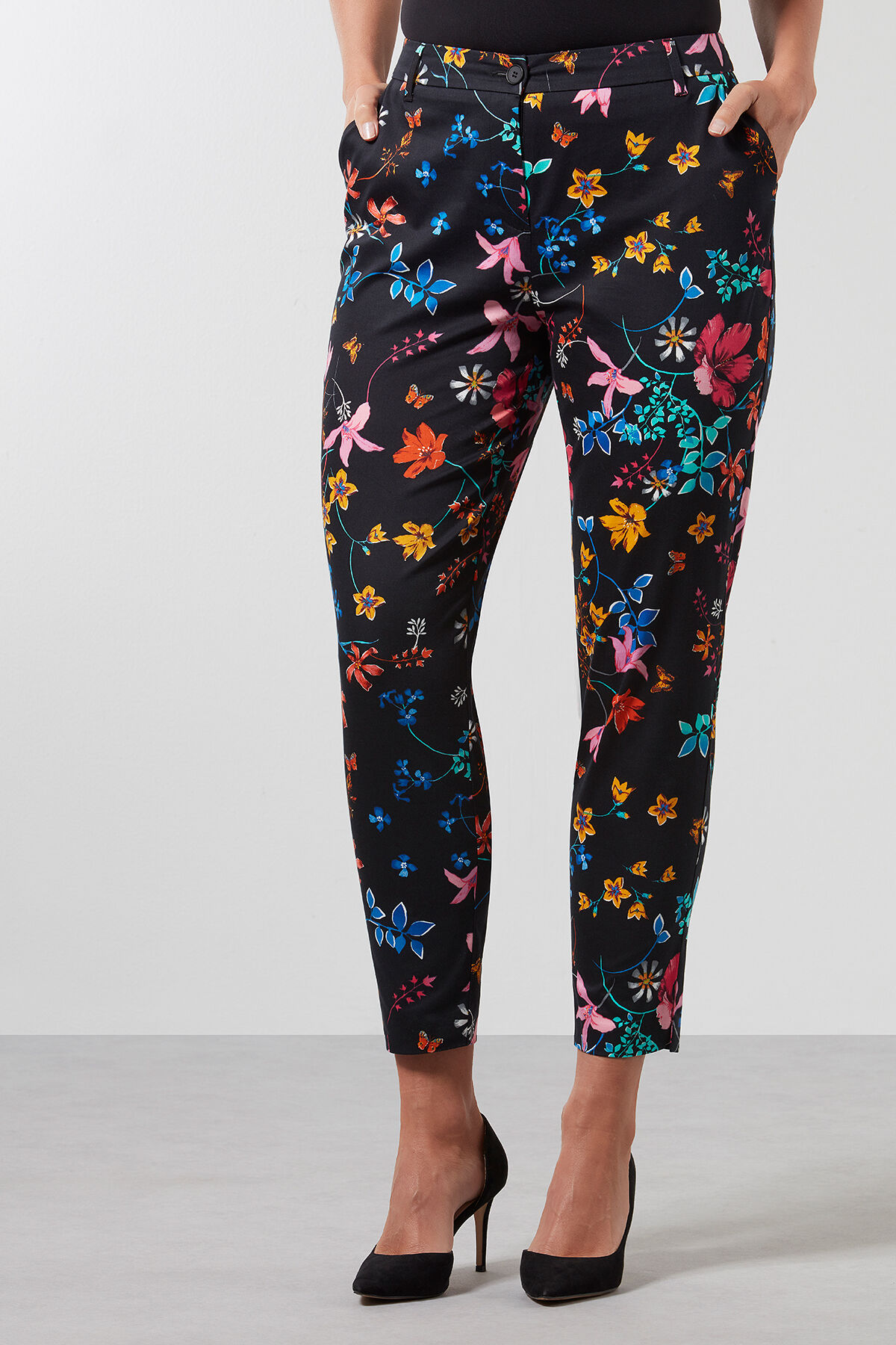 Pantalon met bloemenprint image number 3