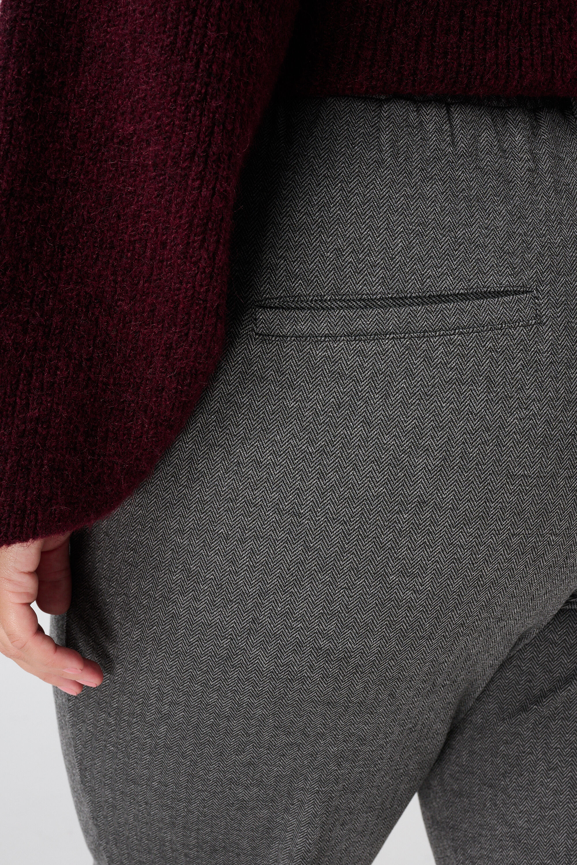 Slim fit pantalon met ceintuur image number 6