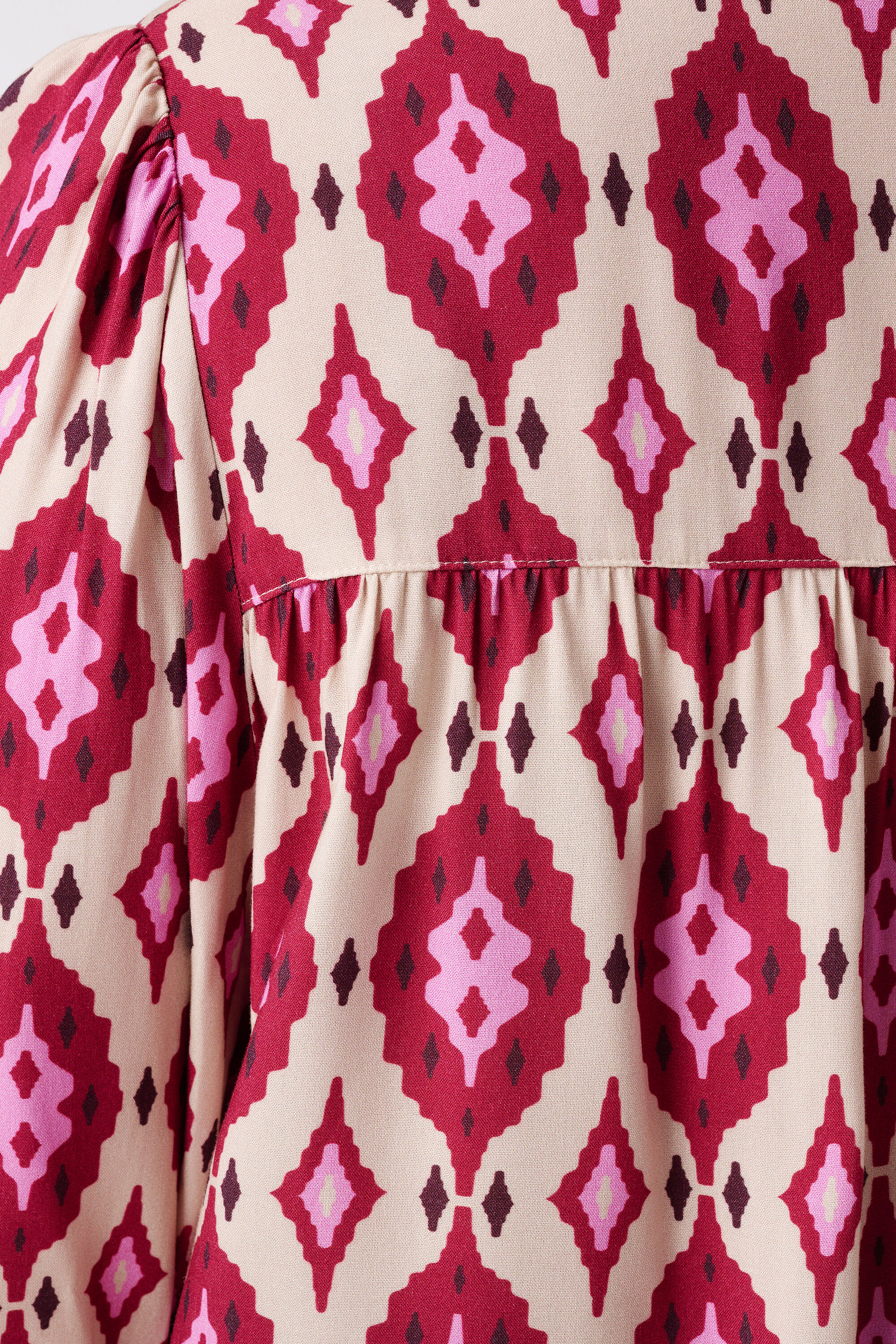 Blouse met print en klosjes image number 6