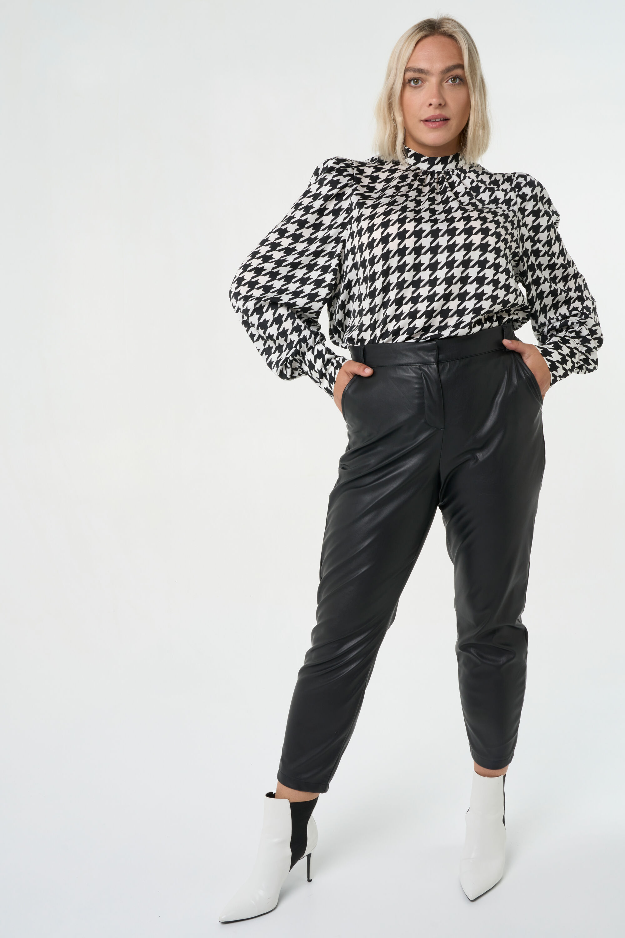 Imitatieleren pantalon image number 7