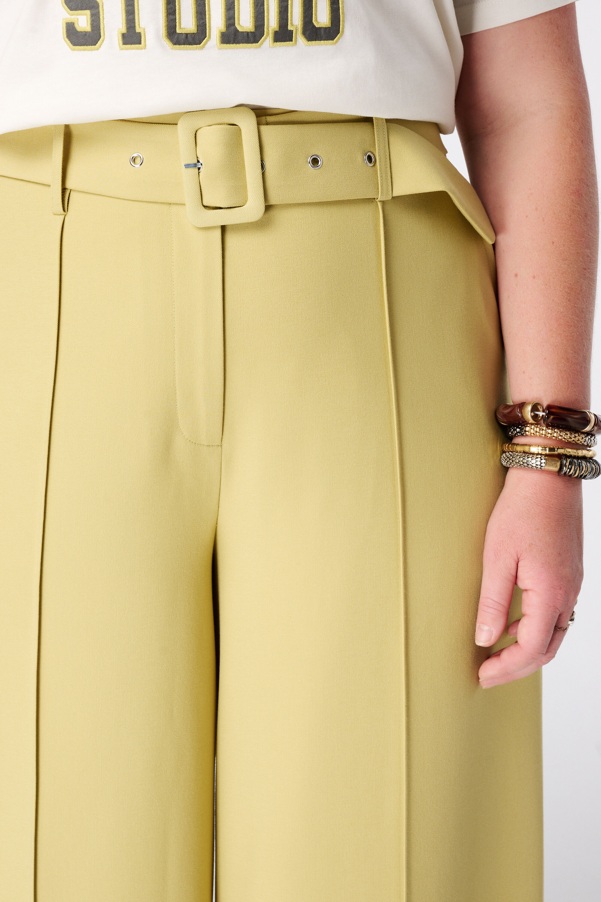 Wide leg broek met ceintuur image number 4