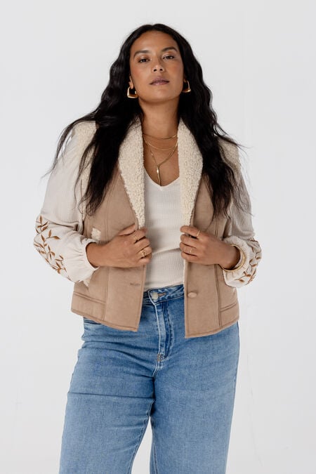 Gilet met teddy voering Gilet met teddy voering