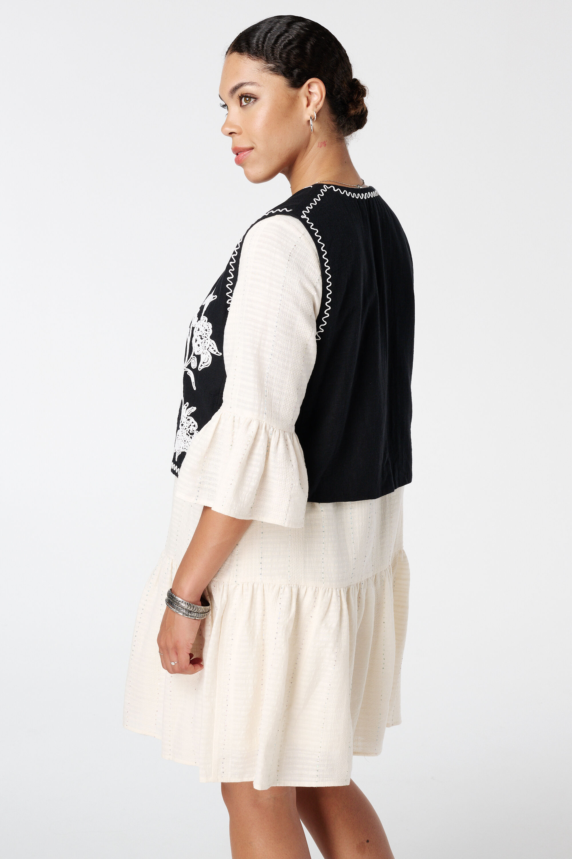 Gilet met borduursels image number 3