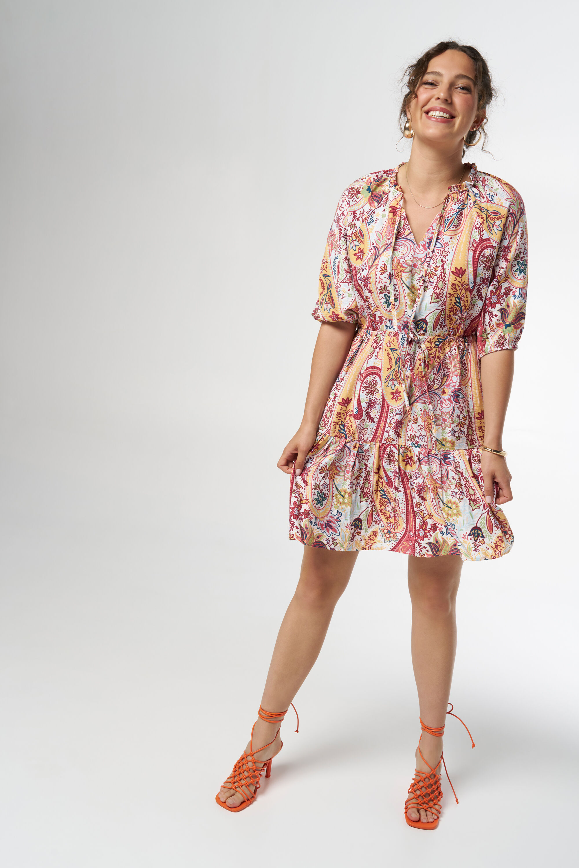 Getailleerde jurk sale