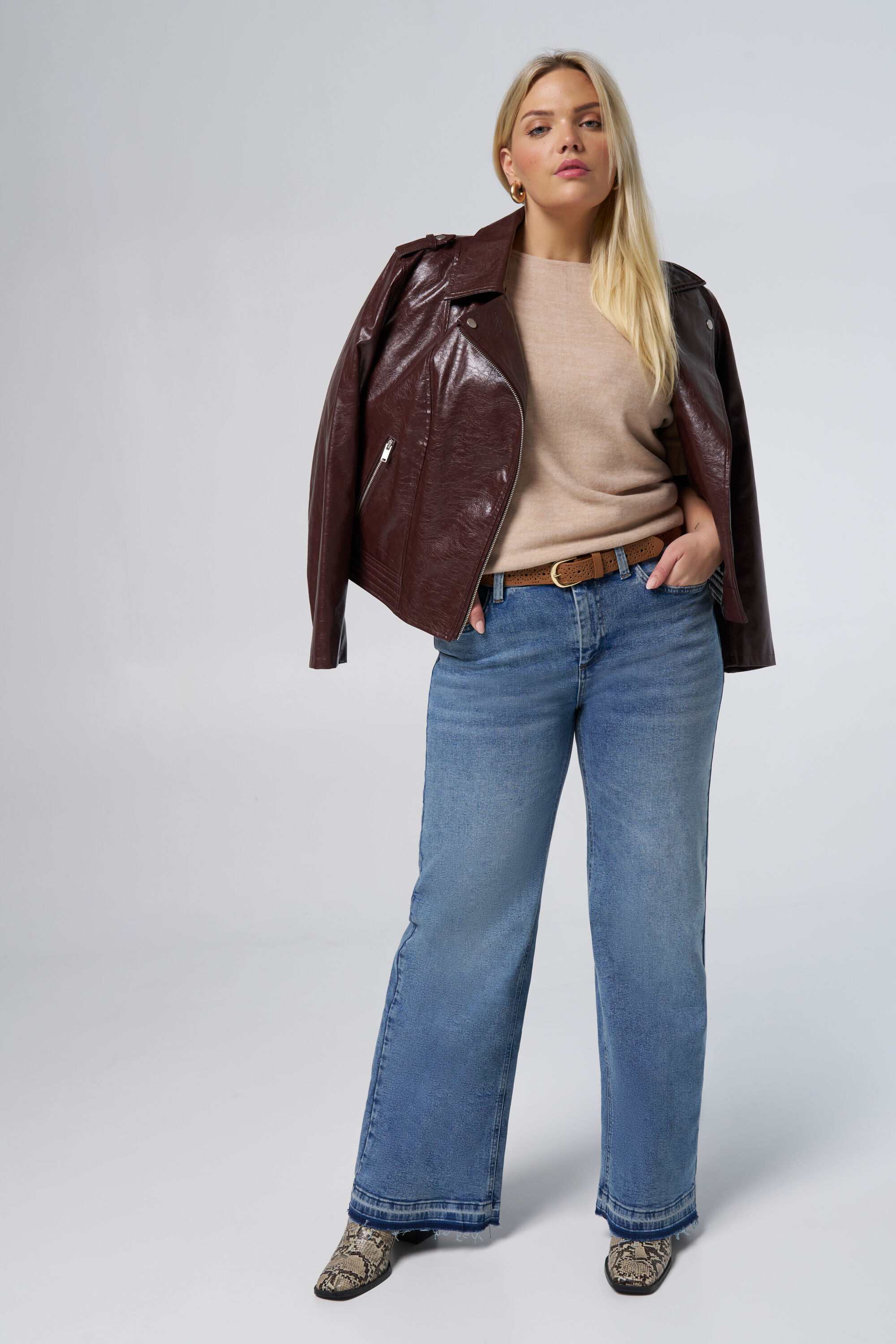 Top met volant mouwen image number 6