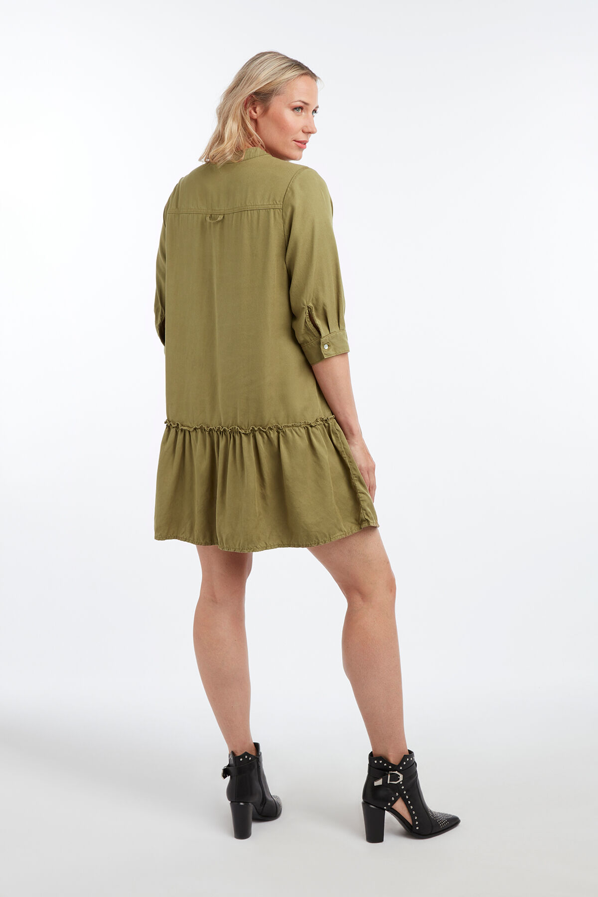 Tuniekjurk image number 4